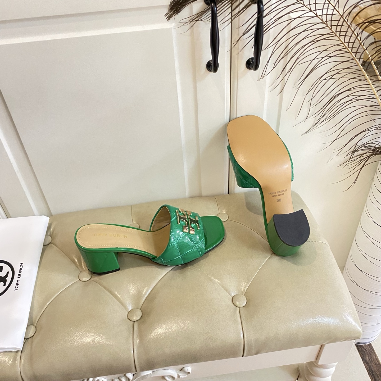 Tory Burch Green Quilted Patent Leather Heeled Sandals Mules Slides 9 i1758297705168 9001 0 8