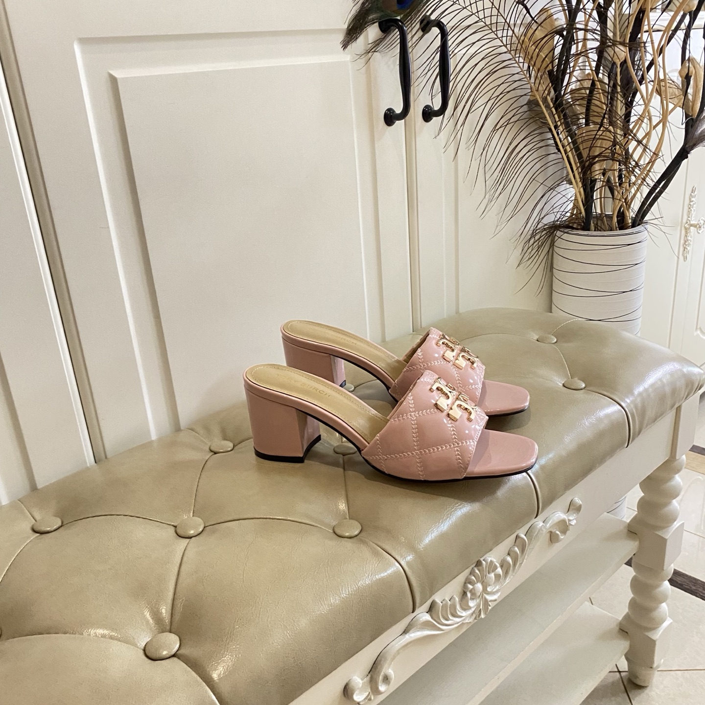Tory Burch Women's Pink Quilted Leather Block Heel Sandals Slides 6 i1758297881883 9350 0 5
