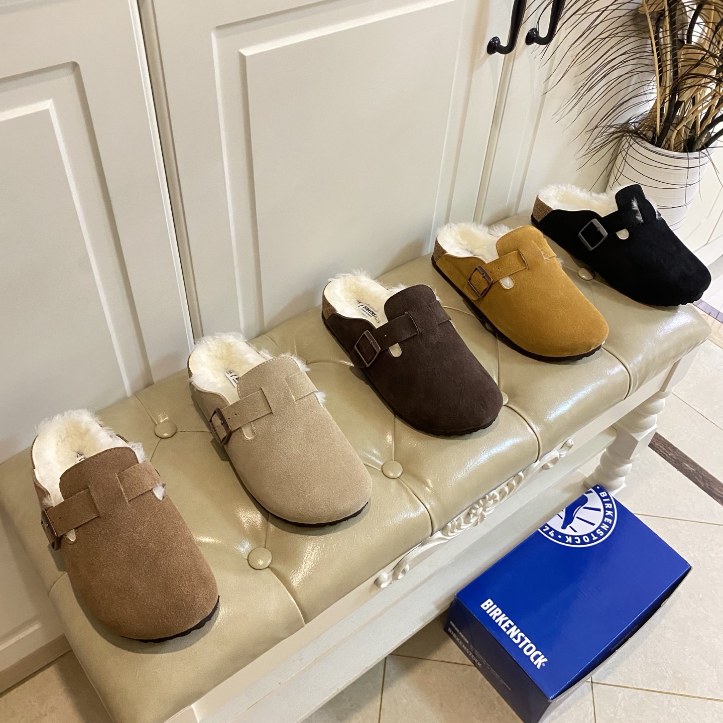 NO:495580,,Birkenstock couple's hair drag, reverse suede, wool li, size 35-45, fur shoes semi-travel, birkenstock19860909,勃肯Birkenstock情侣毛拖,反绒面,羊毛里,35-45码,毛毛鞋半拖,birkenstock,Women's Shoes