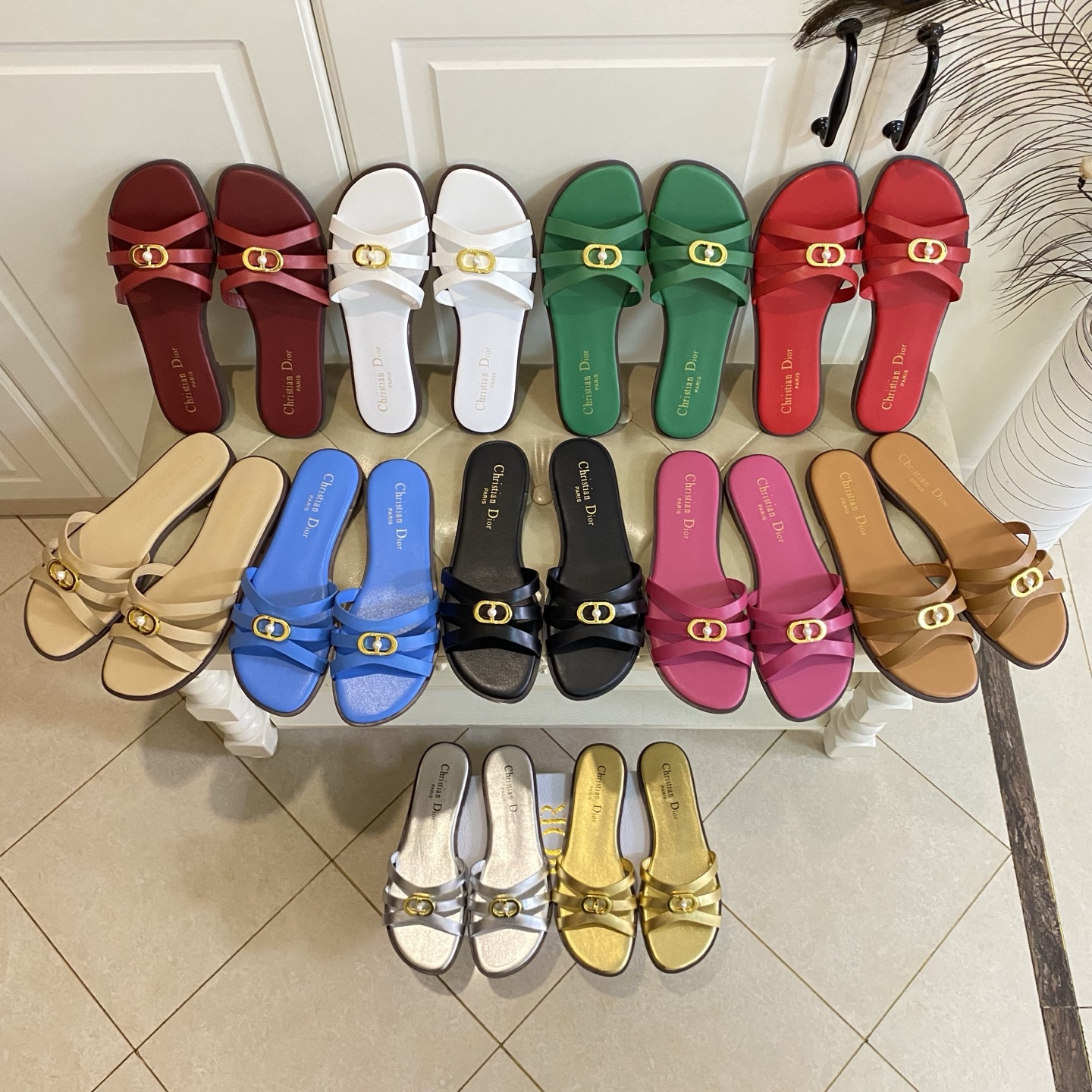 NO:594711,Rubber sole, genuine leather sole, Dior new model, cowhide surface, sheepskin lining, size 35-43, slippers, dior, dior, slippers, cowhide, sheepskin19860909橡胶底,真皮底,迪奥Dior新款,牛皮面,羊皮里,35-43码,拖鞋,dior,dior,slippers,cowhide,sheepskin,Women's Shoes