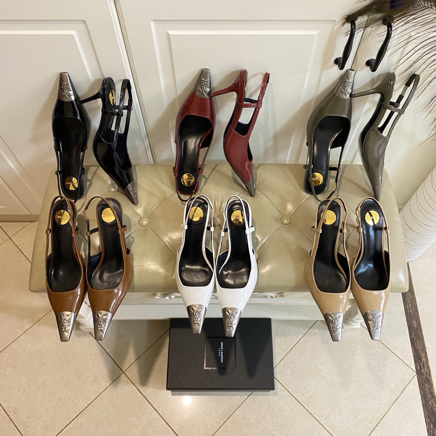 NO:681215,, Saint Laurent YSL/Saint Laurent new high-heeled sandals, open edge beaded leather surface, sheepskin lining, genuine leather outsole, heel height about 8cm, size 36-41 (35, 42, 43 sizes are custom-made and non-refundable), high-heeled sandals, saint laurent, saint laurent, saint laurent, sandals, high heels, sheepskin, Leather soles19860909,圣罗兰YSL/Saint Laurent新款高跟凉鞋,开边珠皮面,羊皮里,真皮大底,跟高约8cm,36-41码(35,42,43码定做不退换),高跟鞋凉鞋,saint laurent,saint laurent,saint laurent,sandals,high heels,sheepskin,Leather soles,Women's Shoes