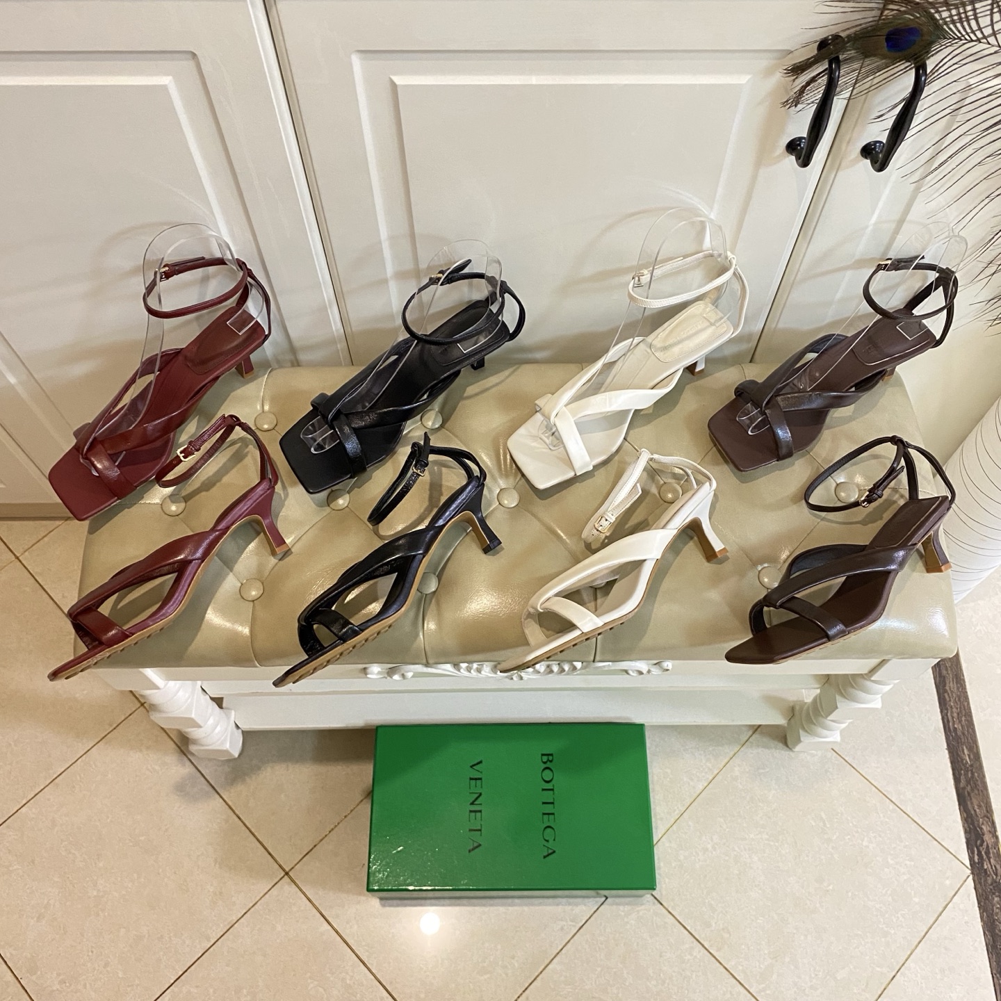 NO:681137,, BV high-heeled sandals, suet leather surface, sheepskin lining, genuine leather injection outsole, heel height about 6cm, size 35-40 (41, 42, 43 sizes are custom-made and non-refundable), high-heeled sandals, bottega veneta, sandals, high heels, sheepskin19860909,BV高跟凉鞋,羊油皮面,羊皮里,真皮注塑大底,跟高约6cm,35-40码(41,42,43码定做不退换),高跟鞋凉鞋,bottega veneta,sandals,high heels,sheepskin,Women's Shoes