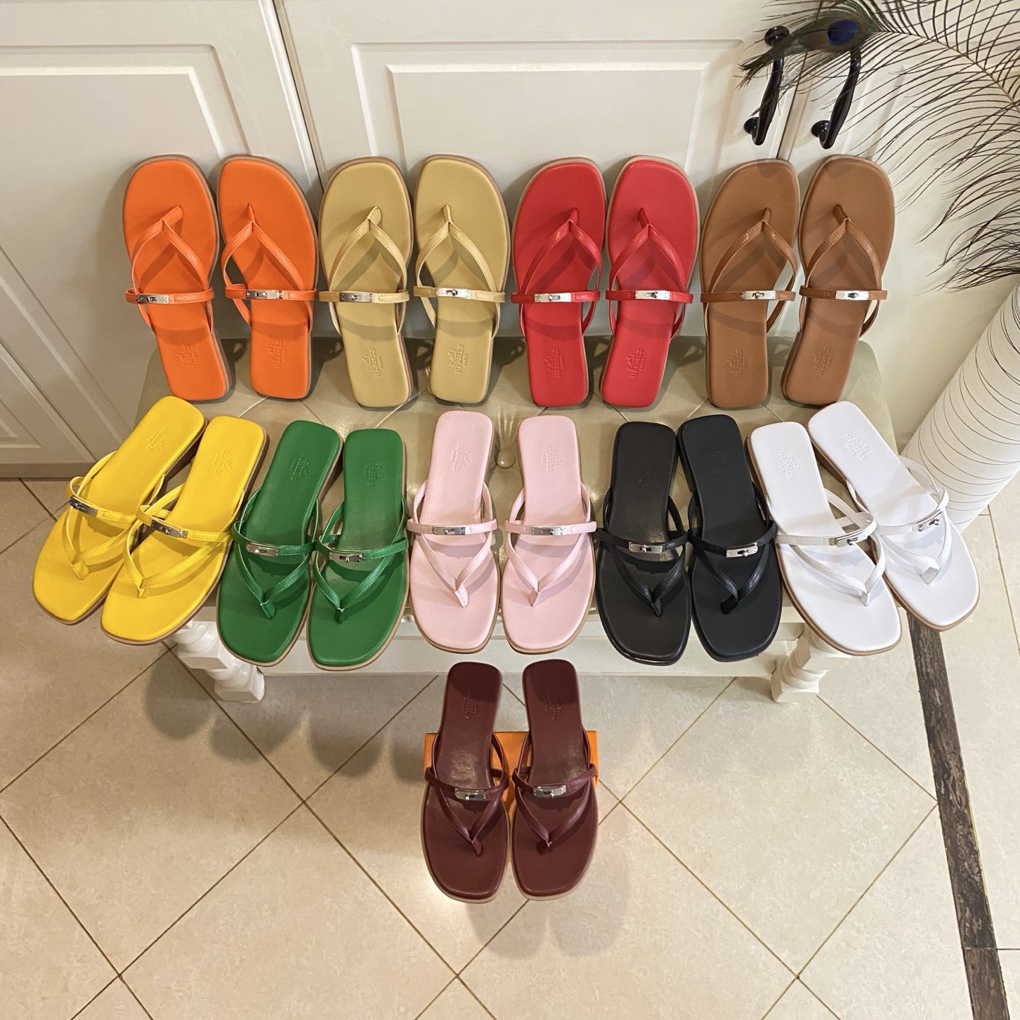 NO:682573,Rubber sole, genuine leather sole, Hermes new model, sizes 35-41 (42, 43 sizes are custom-made and non-refundable), split-toe shoes, hermes, hermes19860909橡胶底,真皮底,爱马仕Hermes新款,35-41码(42,43码定做不退换),分趾鞋,hermes,hermes,Women's Shoes