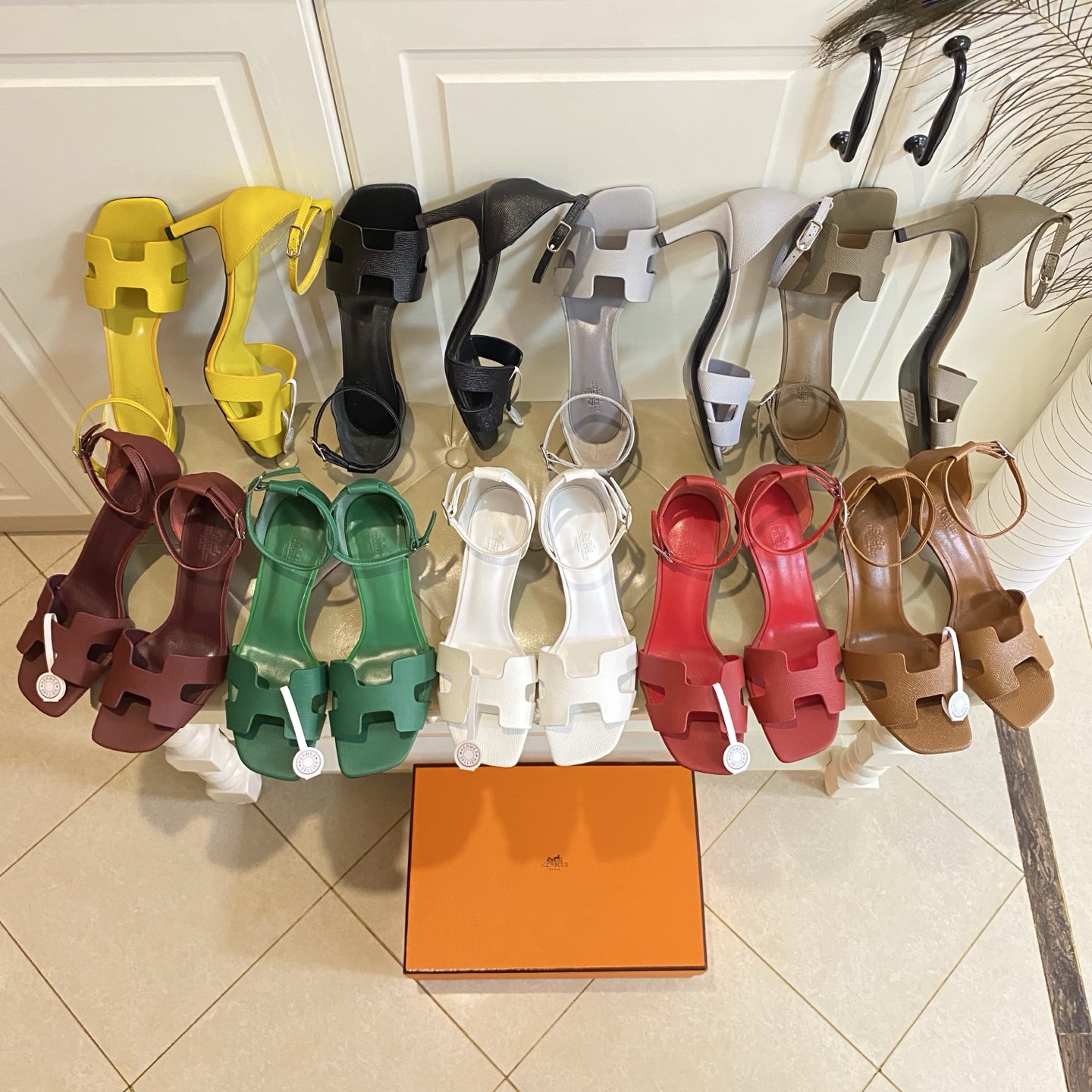 NO:757521,, 'Picture of 6.5cm heel height with lychee pattern', Hermes high-heeled sandals series, cowhide/lychee pattern surface, sheepskin lining, genuine leather outsole, 6.5cm/9cm two heel heights available, 34-43 yards (34, 41-43 yards are custom-made and non-refundable), high-heeled sandals, hermes, hermes, sandals, high heels, cowhide, sheepskin, Leather soles19860909,《荔枝纹面6.5cm跟高组图》,爱马仕Hermes高跟凉鞋系列,牛皮/荔枝纹面,羊皮里,真皮大底,6.5cm/9cm两种跟高可选,34-43码(34,41-43码定做不退换),高跟鞋凉鞋,hermes,hermes,sandals,high heels,cowhide,sheepskin,Leather soles,Women's Shoes