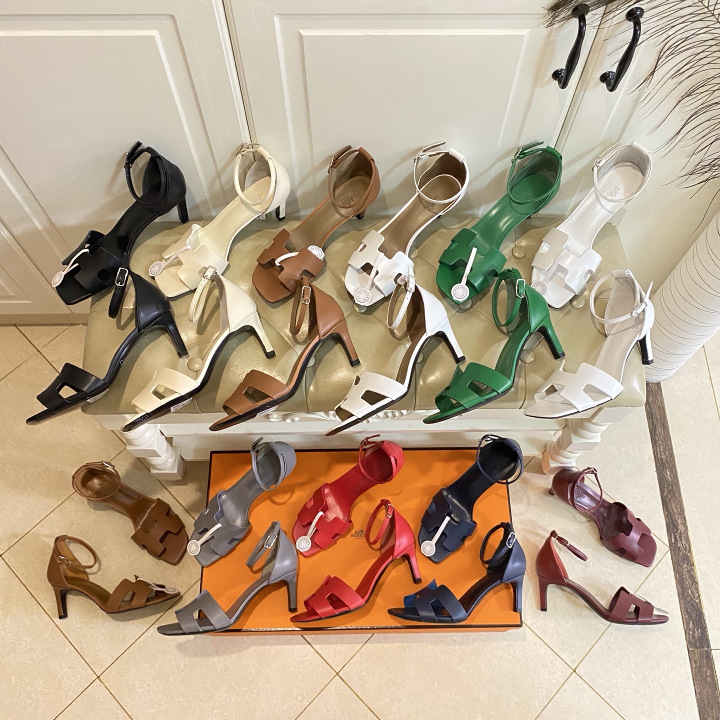 NO:757527,, 'Cowhide plain 6.5cm heel height photo', Hermes Hermes high-heeled sandals series, cowhide/lychee pattern surface, sheepskin lining, genuine leather outsole, 6.5cm/9cm two heel heights available, 34-43 yards (34, 41-43 yards are custom-made and non-returnable), high-heeled sandals, hermes, hermes, sandals, high heels, cowhide, sheepskin, Leather soles19860909,《牛皮素面6.5cm跟高组图》,爱马仕Hermes高跟凉鞋系列,牛皮/荔枝纹面,羊皮里,真皮大底,6.5cm/9cm两种跟高可选,34-43码(34,41-43码定做不退换),高跟鞋凉鞋,hermes,hermes,sandals,high heels,cowhide,sheepskin,Leather soles,Women's Shoes