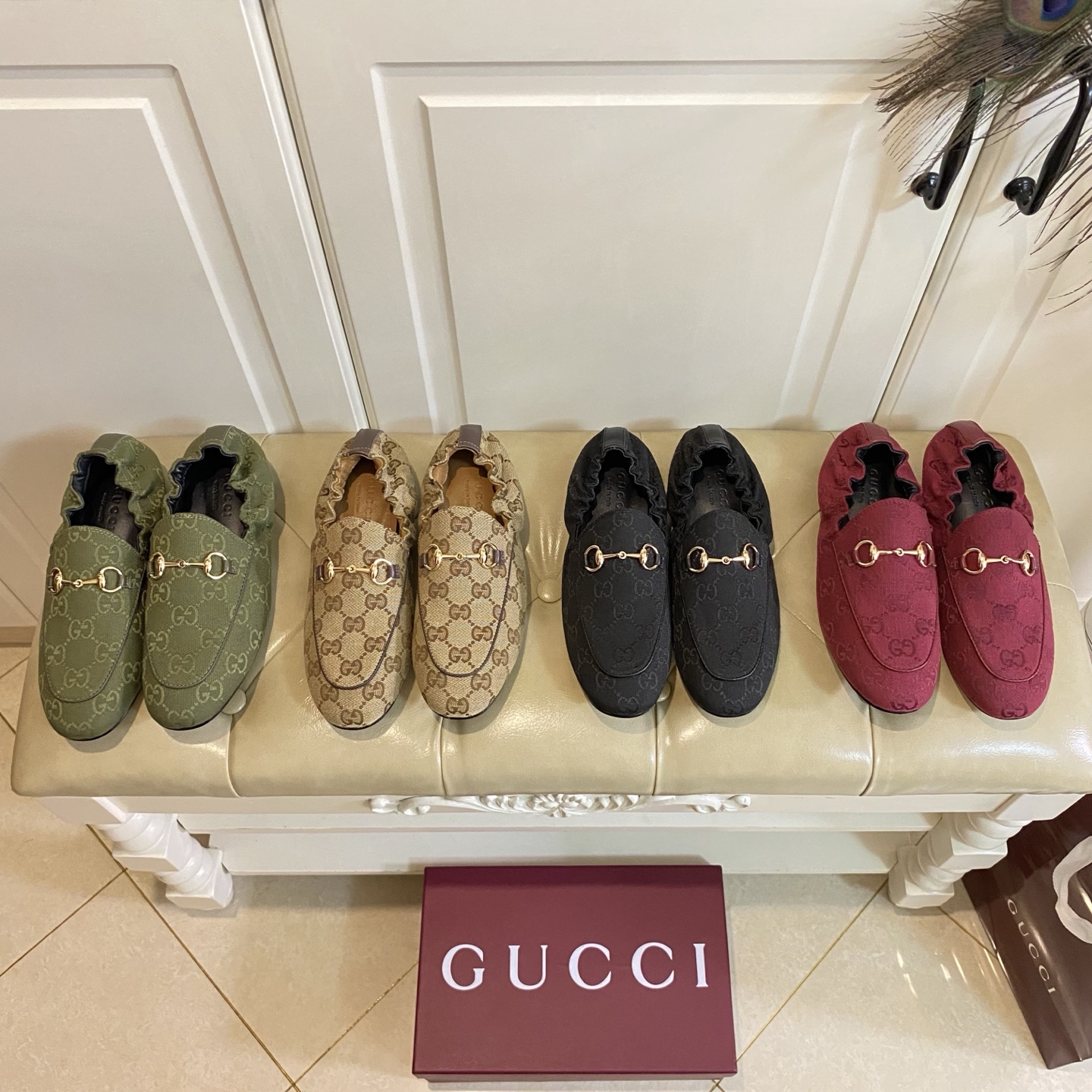NO:757499,, Gucci new model, top version, suede/jacquard/cowhide surface, sheepskin lining, genuine leather outsole, size 35-39 (custom-made sizes 40-42 are non-refundable), loafers, gucci, loafers, cowhide, sheepskin, Leather soles19860909,古奇Gucci新款,顶级版本,反绒/提花布/牛皮面,羊皮里,真皮大底,35-39码(40-42码定做不退换),乐福鞋,gucci,loafers,cowhide,sheepskin,Leather soles,Women's Shoes