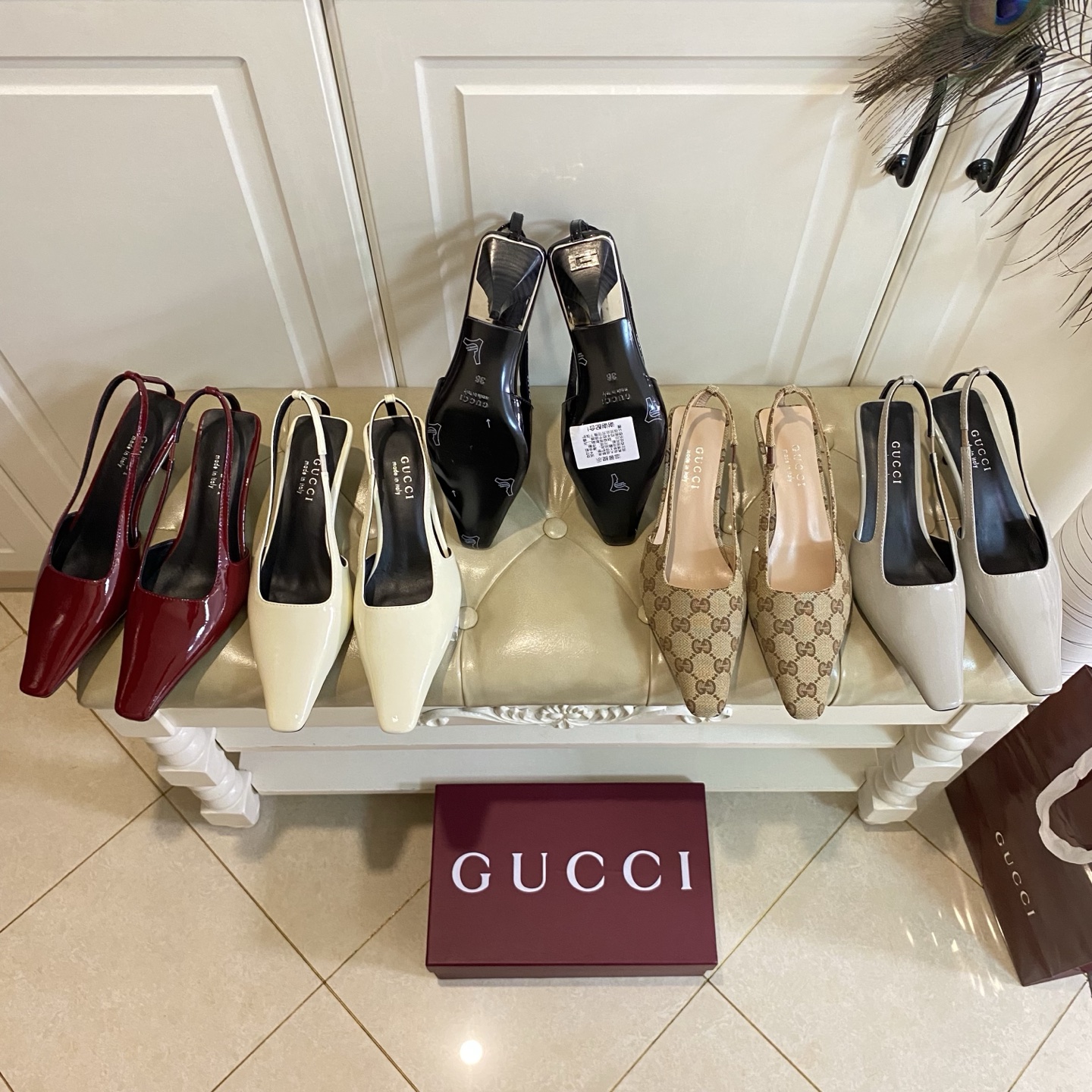 NO:757531,, top quality, Gucci new model, shiny leather surface, sheepskin lining, genuine leather outsole, heel height 5.5cm, sizes 35-39 (customized sizes 40-42 are non-returnable), high heels and sandals, gucci, sandals, high heels, sheepskin, Leather soles19860909,顶级品质,古奇Gucci新款,亮面皮面,羊皮里,真皮大底,跟高5.5cm,35-39码(40-42码定做不退换),高跟鞋凉鞋,gucci,sandals,high heels,sheepskin,Leather soles,Women's Shoes