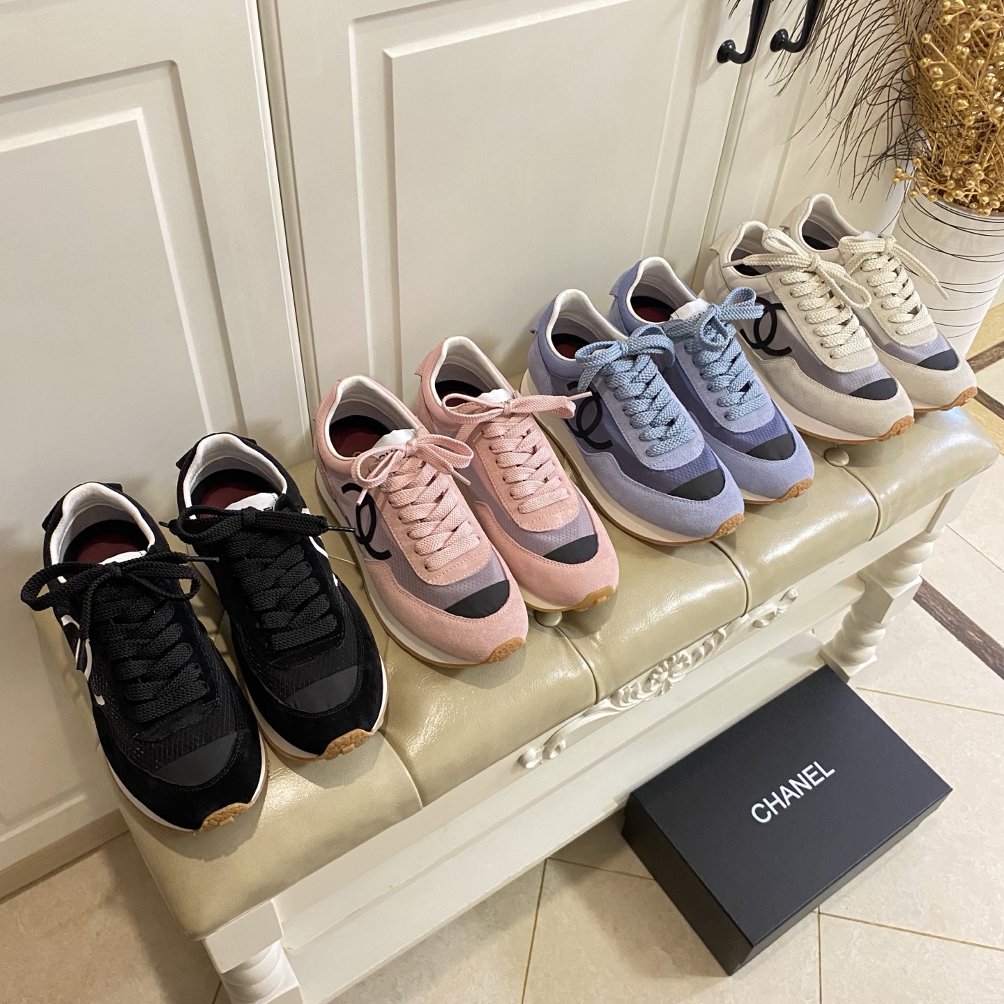 NO:757512,, Chanel Chanel's new casual shoes, nubuck leather and silk cloth/nubuck cowhide and mesh, sheepskin lining, original combination outsole with logo, size 35-40, casual shoes/sports shoes, chanel,chanel,sneakers,cowhide,sheepskin19860909,香奈儿Chanel新款休闲鞋,磨砂牛皮拼丝绸布面/磨砂牛皮拼网面,羊皮里,原版带Logo组合大底,35-40码,休闲鞋/运动鞋,chanel,chanel,sneakers,cowhide,sheepskin,Women's Shoes