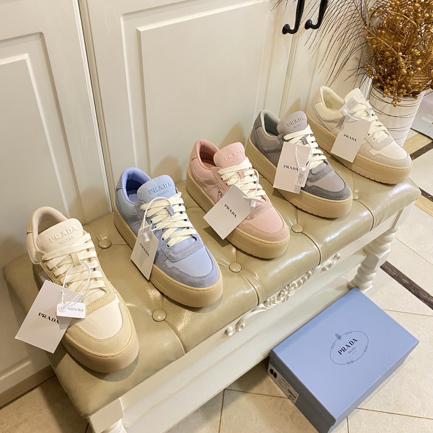 NO:815729,, PRADA's new thick-soled casual shoes, suede/customized fabric color-blocking surface, sheepskin lining, sizes 35-40 (customized size 41 is non-returnable), casual shoes/sports shoes, prada, prada, sneakers, sheepskin19860909,普拉达PRADA新款厚底休闲鞋,反绒皮/定制布拼色面,羊皮里,35-40码(41码定做不退换),休闲鞋/运动鞋,prada,prada,sneakers,sheepskin,Women's Shoes