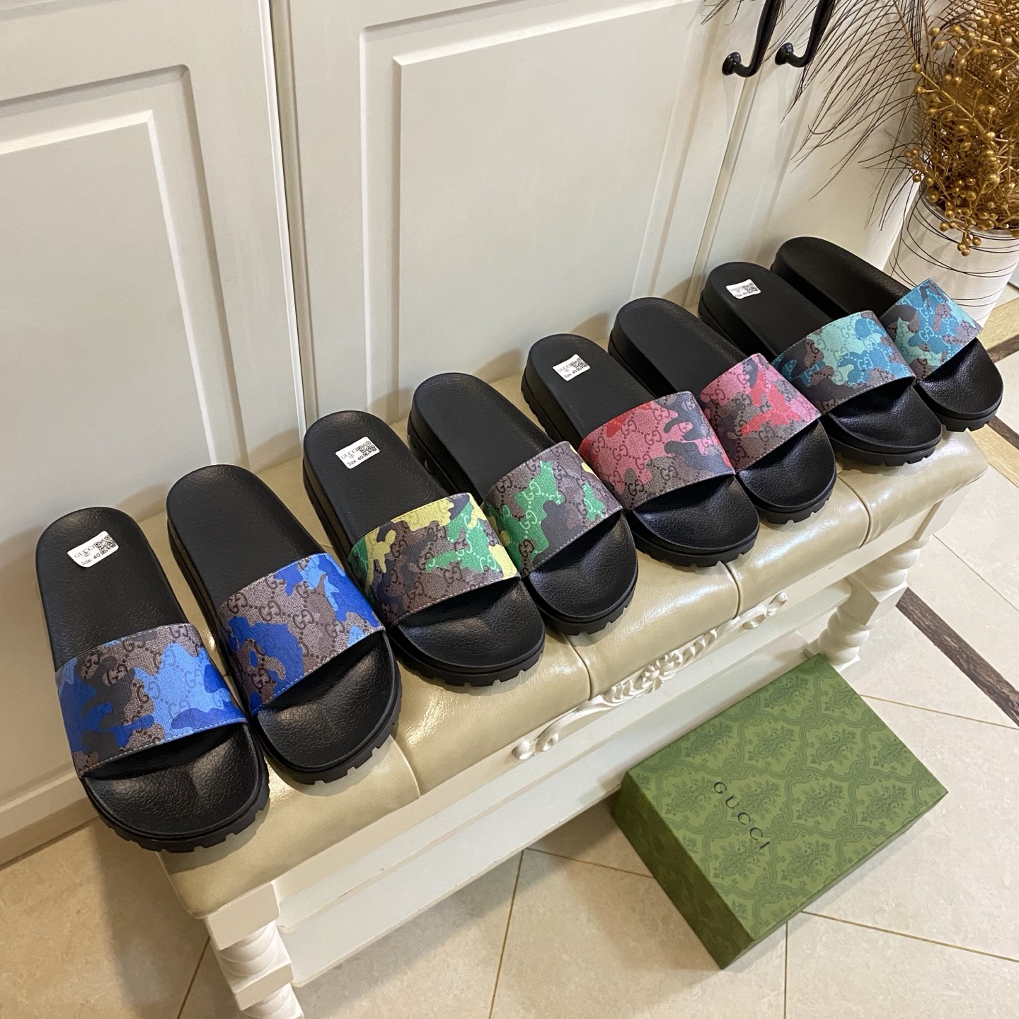 NO:815715,, Gucci adds new colors, sizes 35-46, slippers, gucci, slippers19860909,古奇Gucci再添新色花面,35-46码,拖鞋,gucci,slippers,Women's Shoes