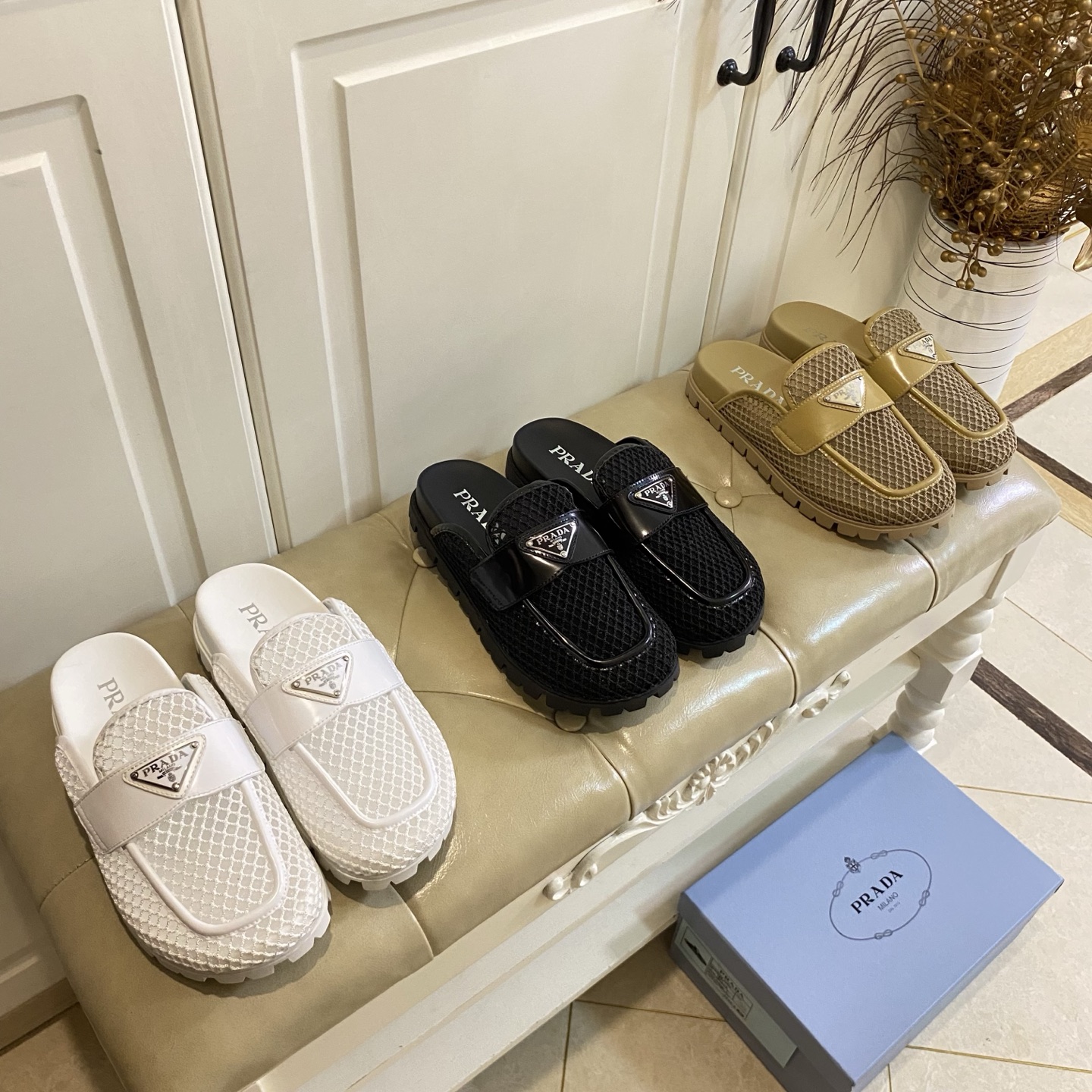 NO:815586,,Prada PRADA new model, mesh, 35-40 yards (41 yards are custom-made and non-returnable), semi-trailer, prada, prada19860909,普拉达PRADA新款,网面,35-40码(41码定做不退换),半拖,prada,prada,Women's Shoes