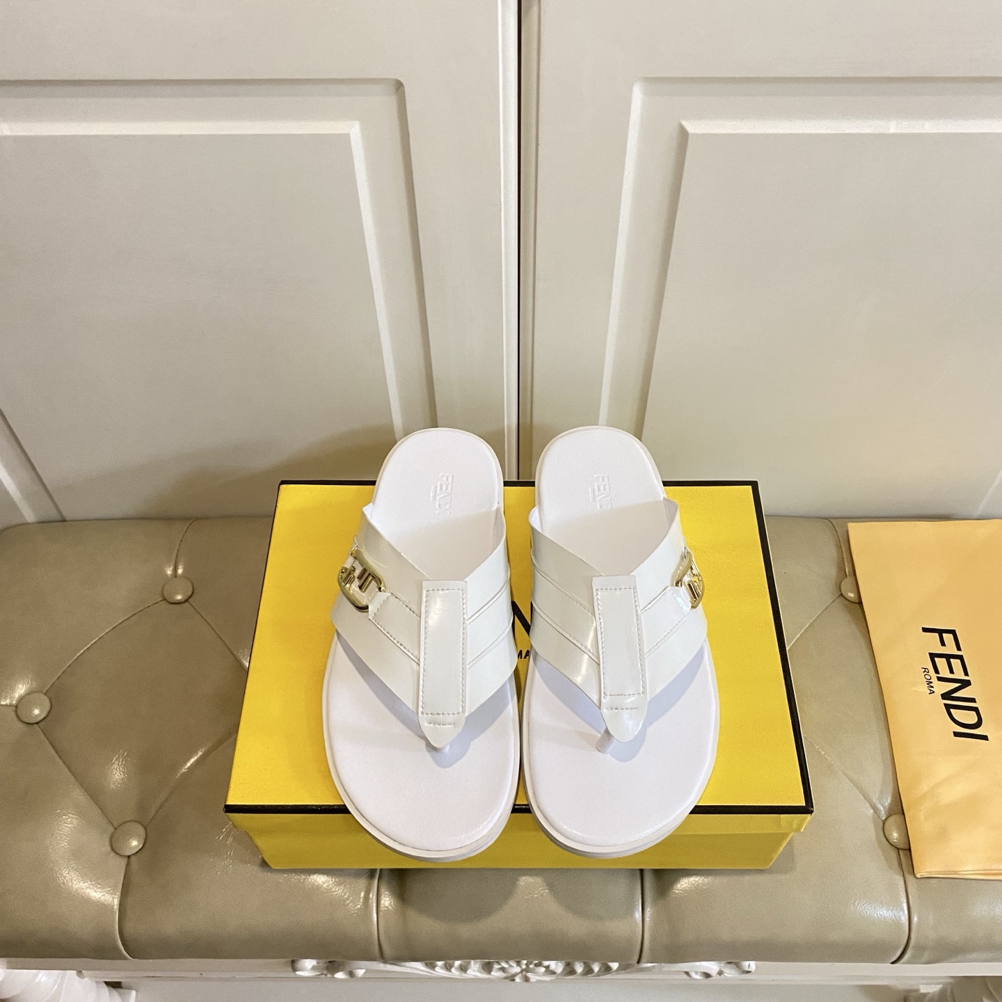 Fendi Feel Thong Sandals