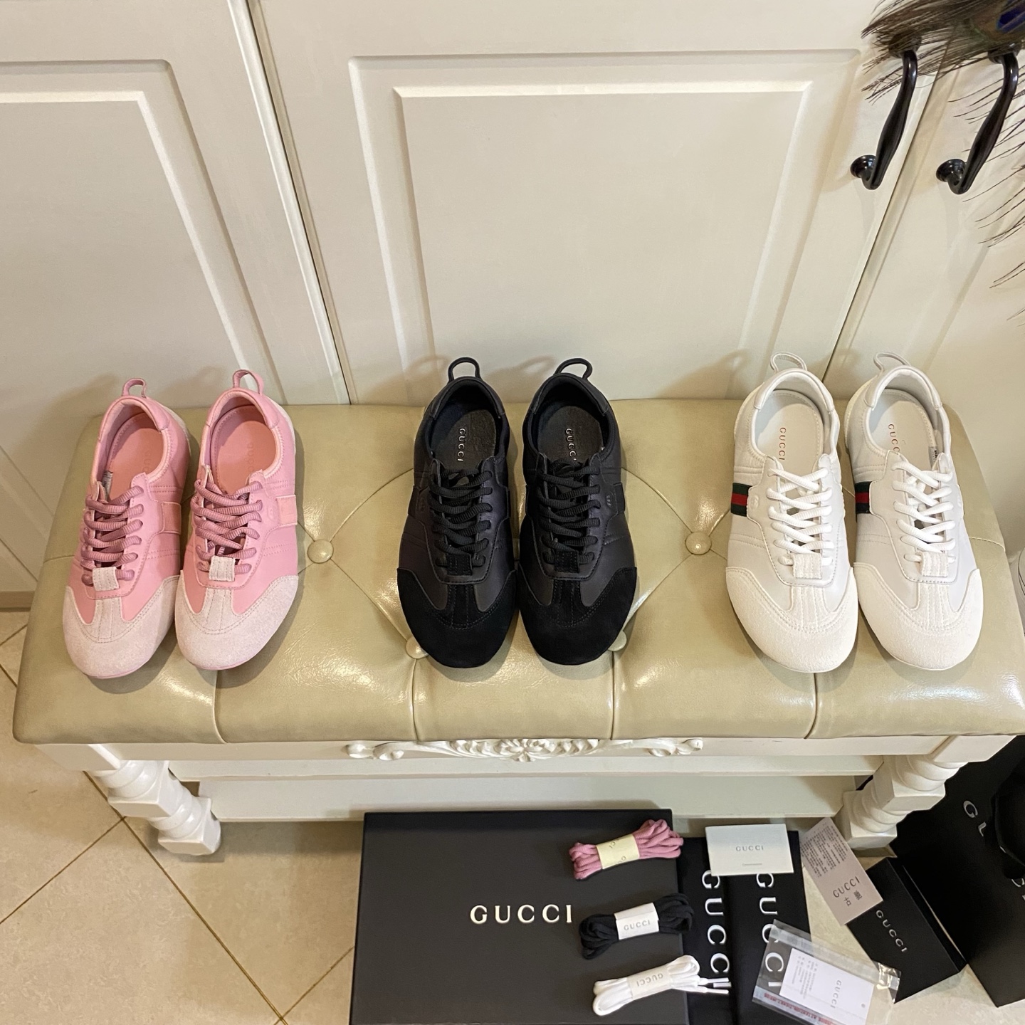 NO:873671,, men's size, Gucci lightweight shoes, smooth flow, popular scenery, a beautiful shoe that is too beautiful to describe, cowhide suede color matching surface, sheepskin lining, full counter packaging, women's size 35-41, men's size 39-45, casual shoes/sports shoes, gucci, sneakers, cowhide, sheepskin19860909,男码,古奇Gucci轻搭鞋,行云流水,爆走的风景线,美到词穷的一款靓鞋,牛皮反绒拼色面,羊皮里,专柜全套包装,女码段35-41码,男码段39-45码,休闲鞋/运动鞋,gucci,sneakers,cowhide,sheepskin,Women's Shoes