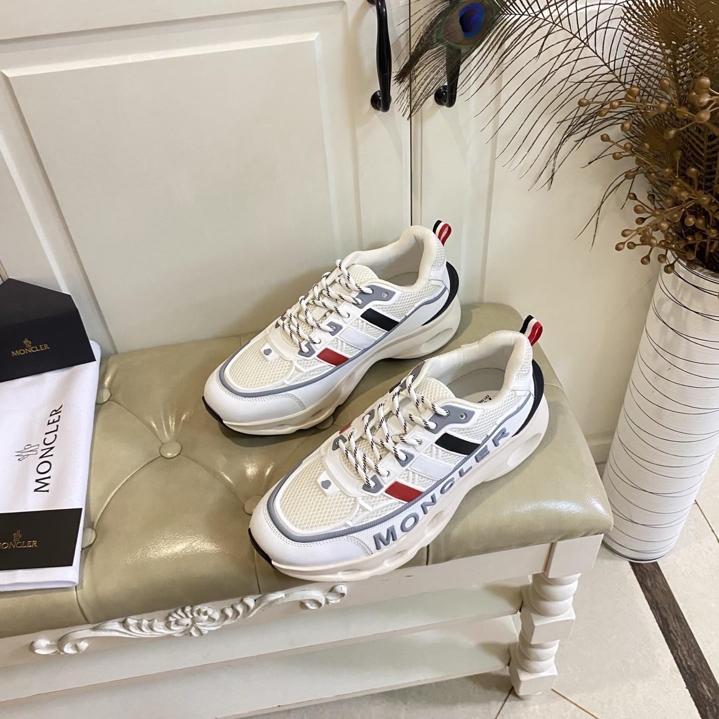 Кроссовки Moncler