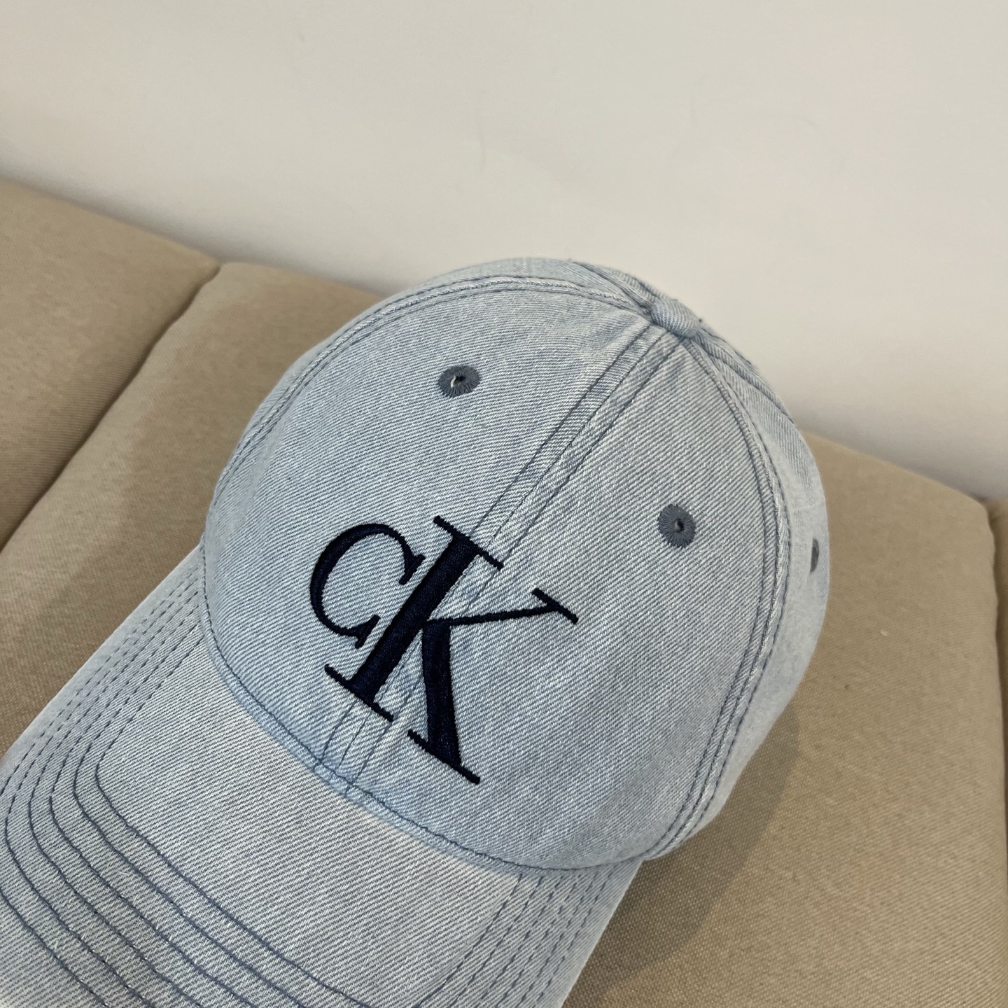 💰84 [CK] NEW EMBROIDERED BASEBALL CAPS. CLASSIC CABINETS. MEN AND WOMEN - 图片 3
