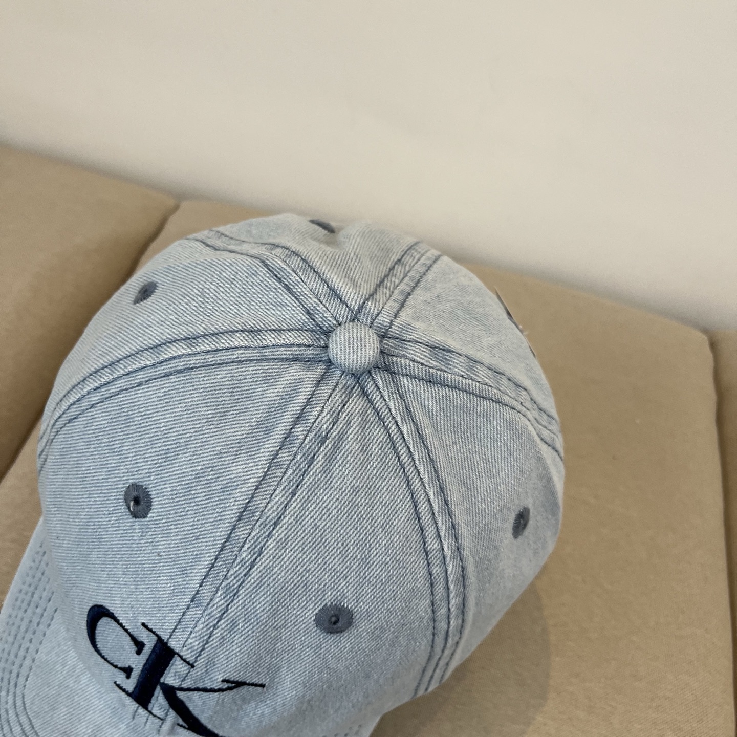 💰84 [CK] NEW EMBROIDERED BASEBALL CAPS. CLASSIC CABINETS. MEN AND WOMEN - 图片 2