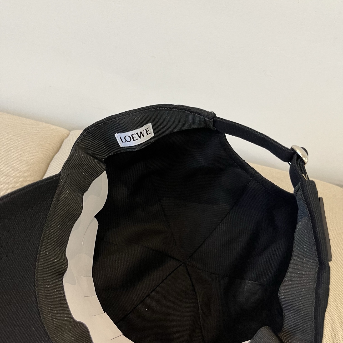 Loewe New Design: Original, High Quality, External Line Locator, Affordable Air Travel. - 图片 6