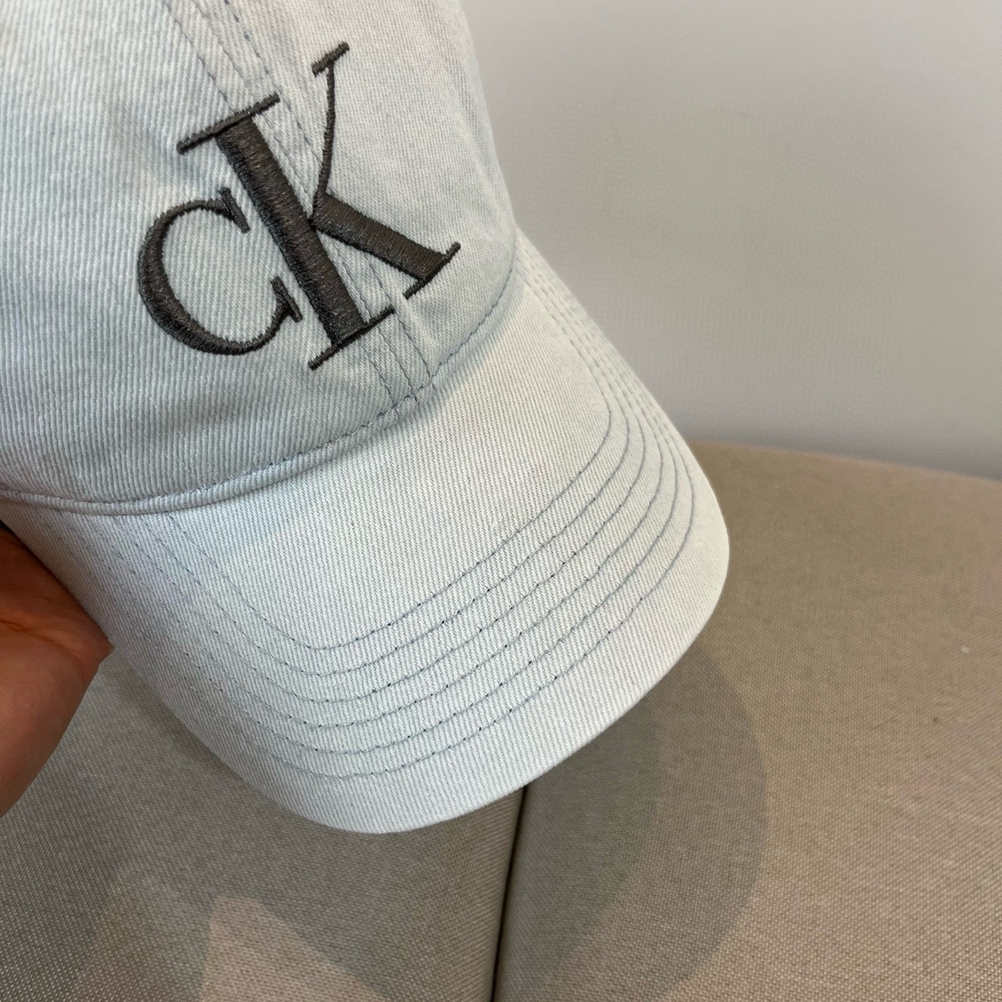 💰84 [CK] NEW EMBROIDERED BASEBALL CAPS. CLASSIC CABINETS. MEN AND WOMEN - 图片 4