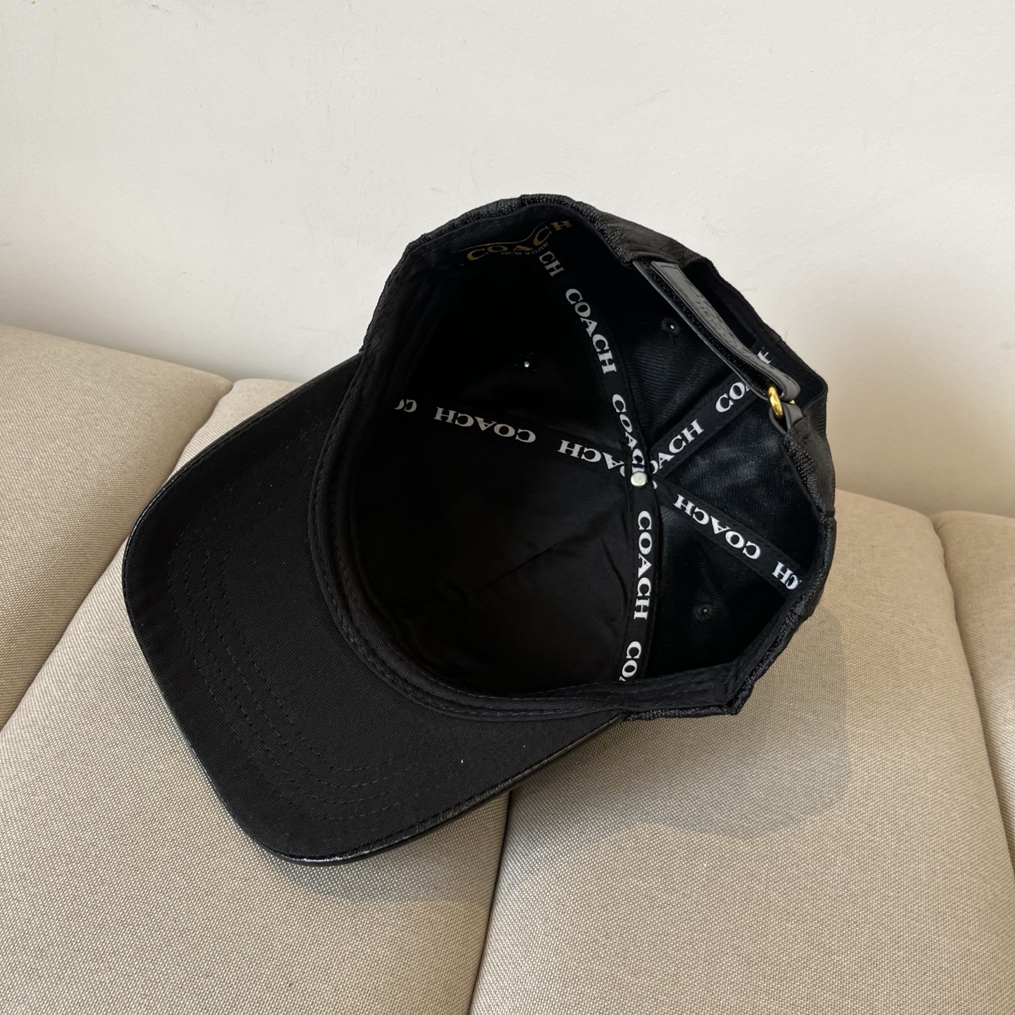 “High-Value Baseball Cap Designed by Coach for Sale” - 图片 8