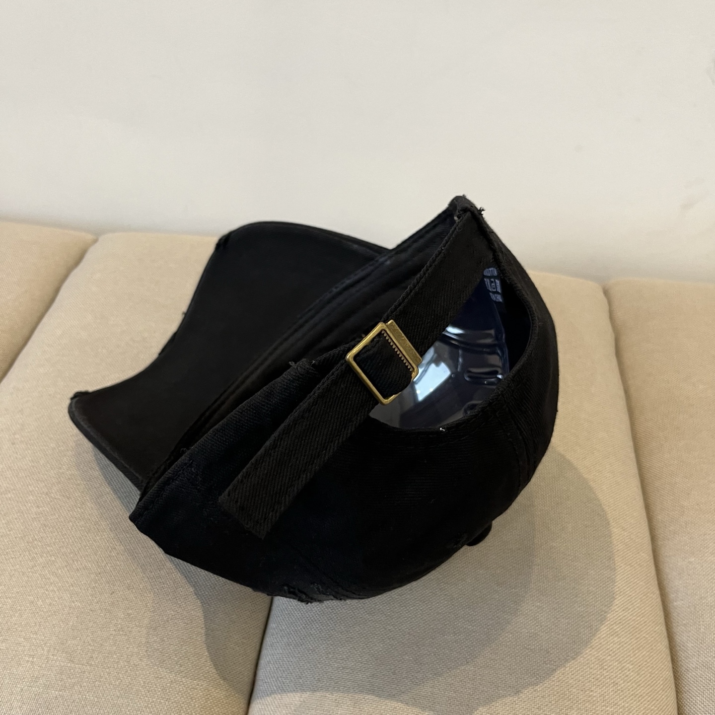 Luxury Baseball Hat: Emas Hermes New Classic with Flaming Fire Craftsmanship - 图片 4