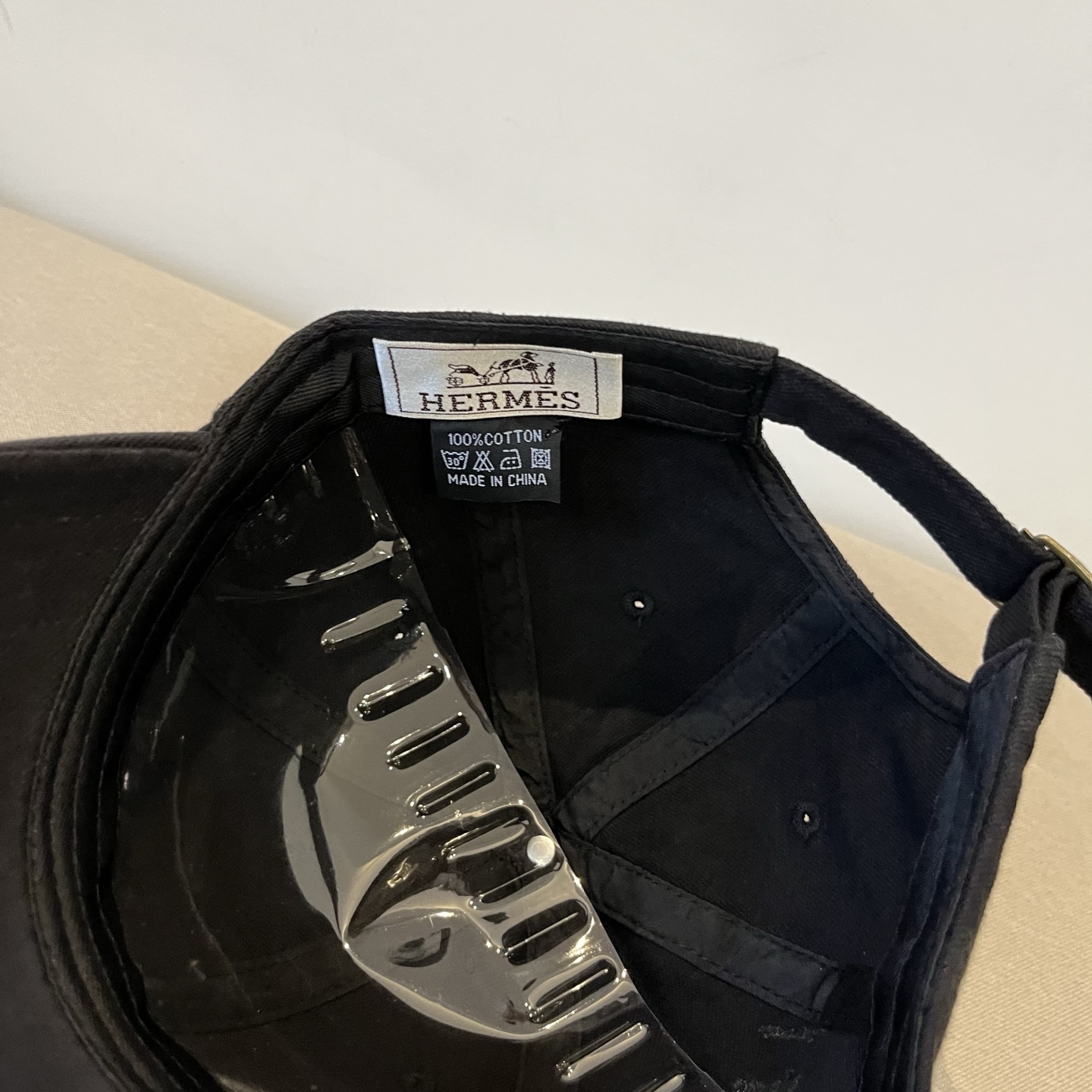 Luxury Baseball Hat: Emas Hermes New Classic with Flaming Fire Craftsmanship - 图片 5