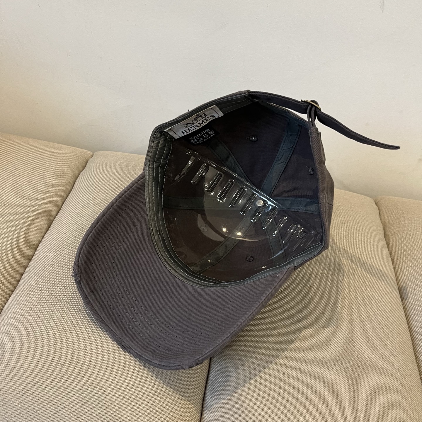 Luxury Baseball Hat: Emas Hermes New Classic with Flaming Fire Craftsmanship - 图片 6