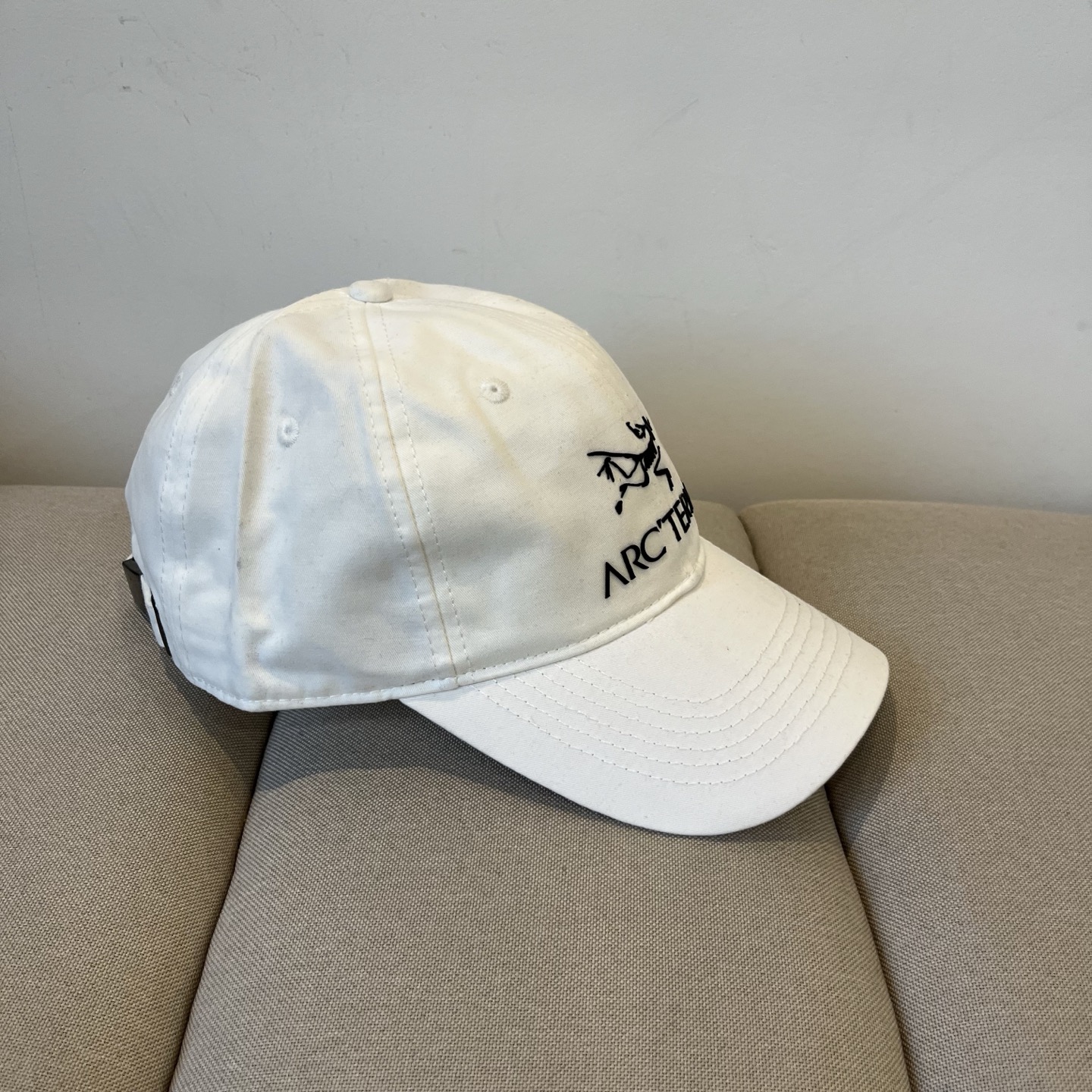 P-74. NEW BASEBALL CAPS FOR 2025. NEW BRANDS - 图片 2