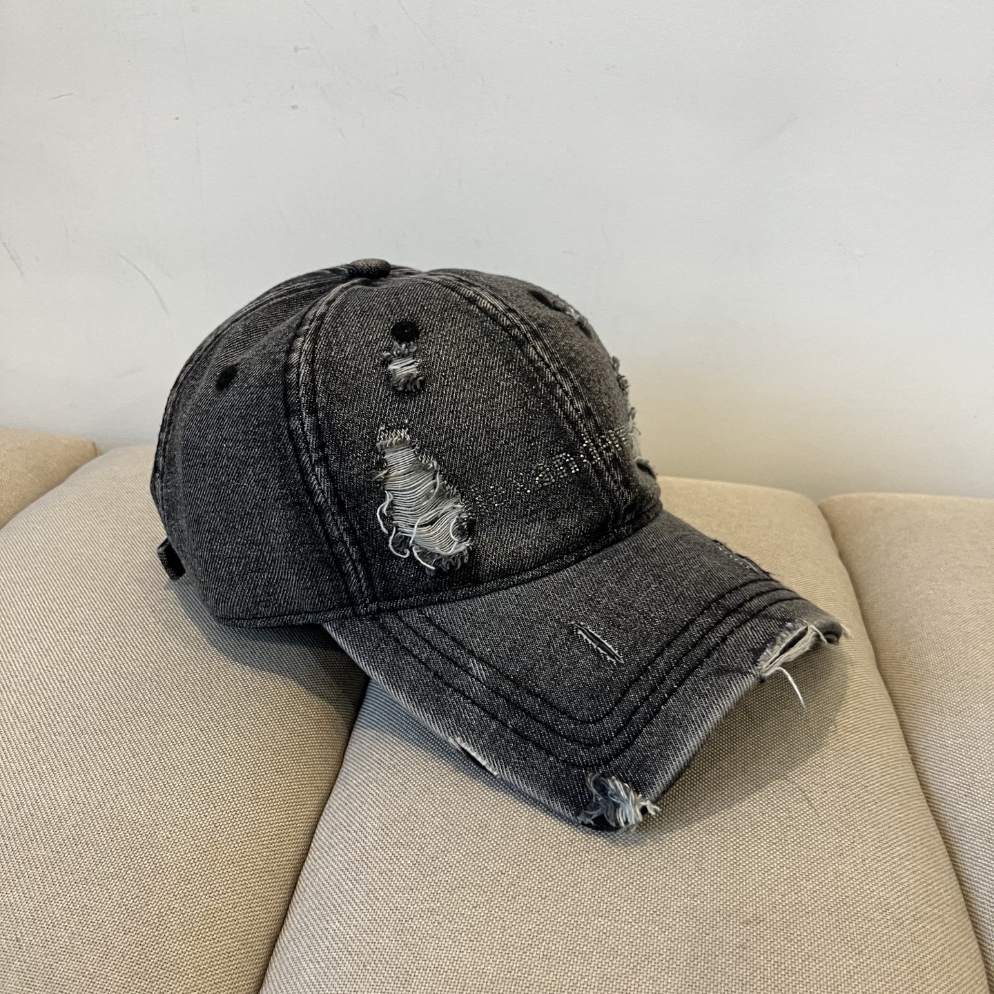 P78 2025 THE KING’S NEW DUCK CAP - 图片 5