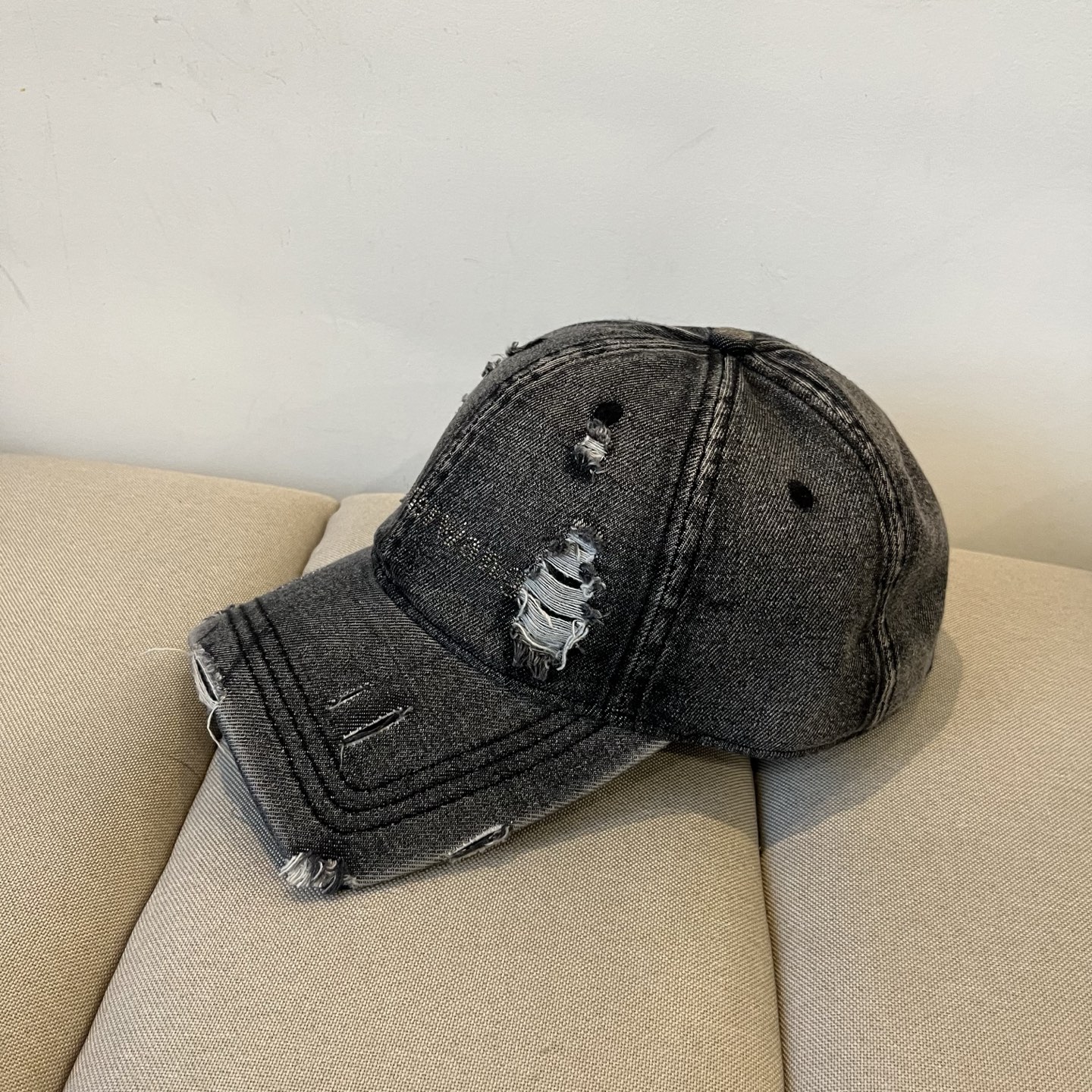 P78 2025 THE KING’S NEW DUCK CAP - 图片 4