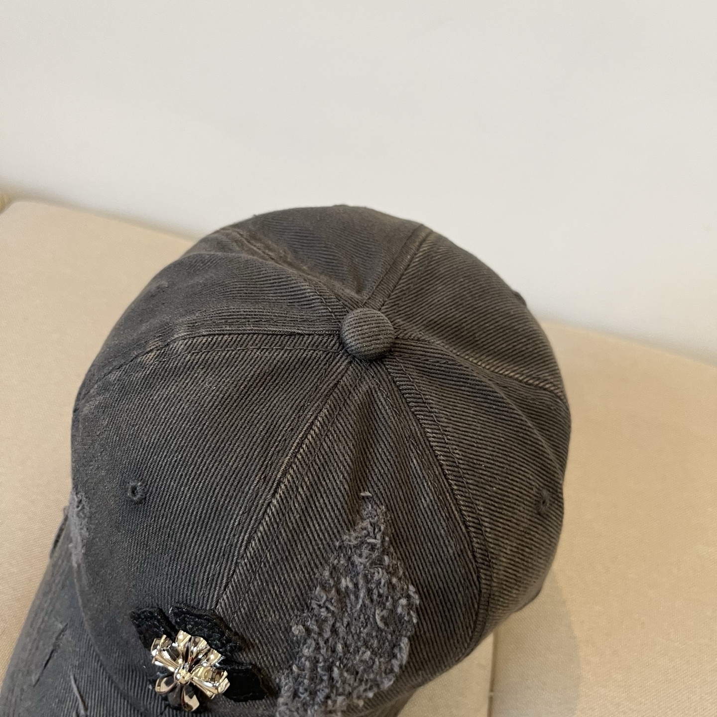 P84 CROCSON’S NEWEST FASHION DESIGN STYLE. THAT’S HOW YOU LOOK AT YOUR HEAD - 图片 3