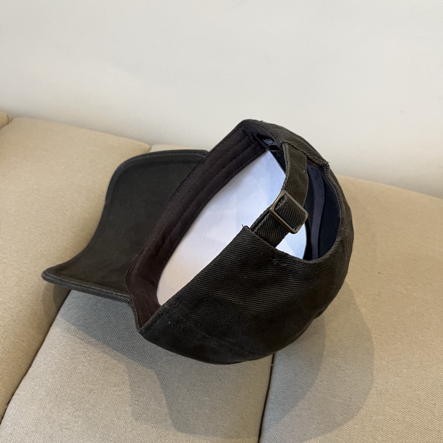 P78 CROCSON’S NEWEST FASHION DESIGNER. THAT’S HOW YOU LOOK AT YOUR HEAD - 图片 7