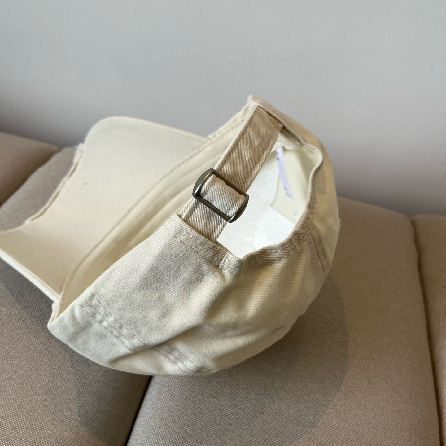Loewe New Design: Original, High Quality, External Line Locator, Affordable Air Travel. - 图片 6