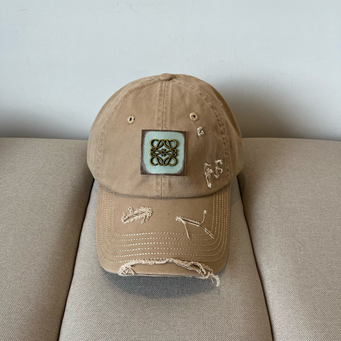 Loewe New Design: Original, Quality, External Line Locator, Fine Work for Low-Cost Air Travel. - 图片 1
