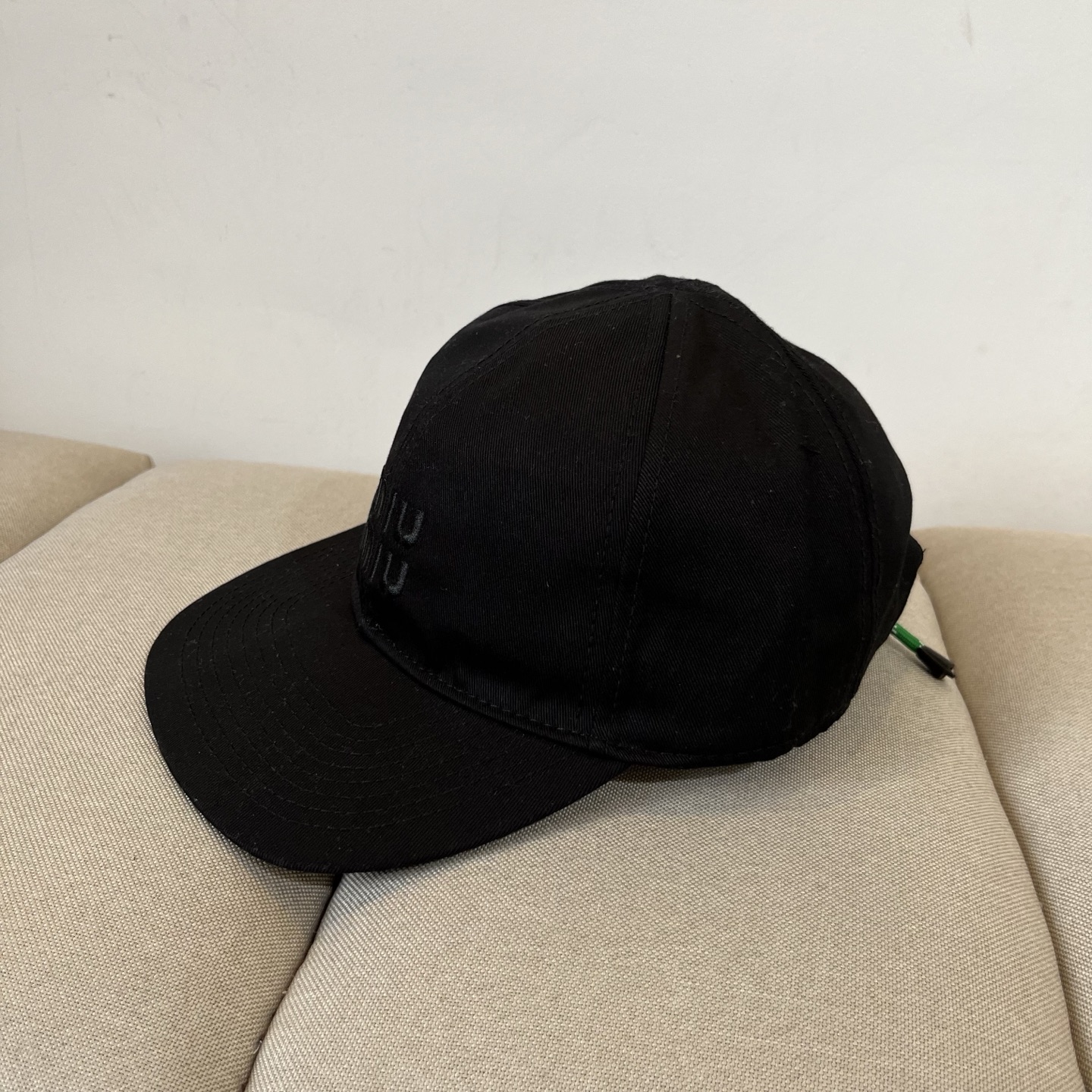 P84 Mysterious Miumiu, original single spring summer baseball cap, original model, original quality - 图片 5