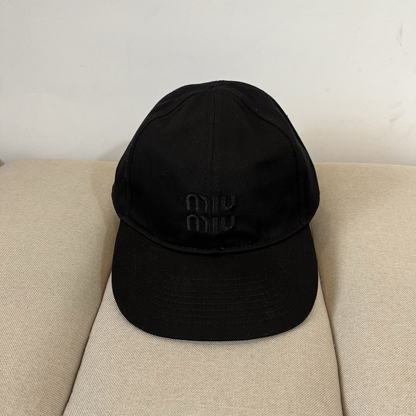 P84 Mysterious Miumiu, original single spring summer baseball cap, original model, original quality - 图片 1
