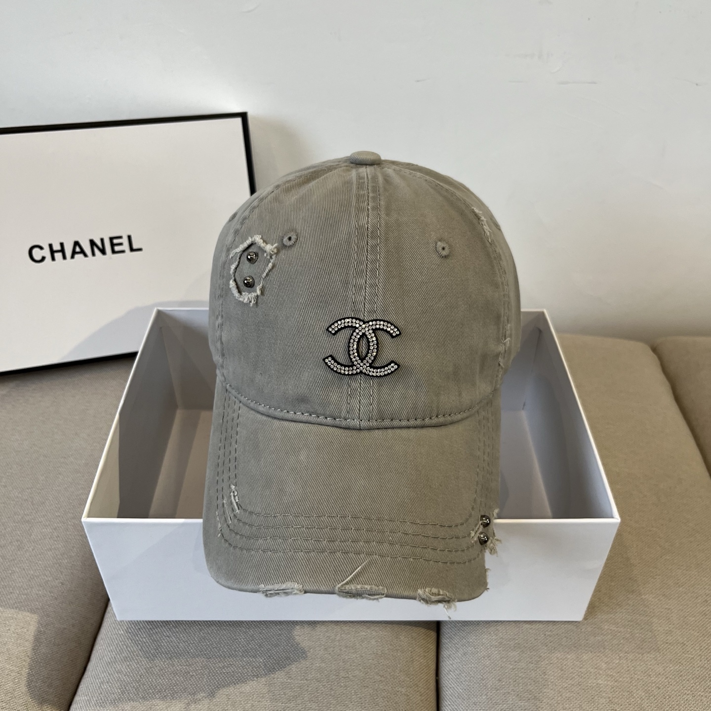 NO:224916,CHANEL 2025 new small-flavored big-name baseball hat, classic counter style, universal men and women, head circumference 57 four-color optional hat straw hat fisherman hat baseball hat knit hat, hat, chanel, chanel, espadrilles, hats19860909CHANEL香奈儿 2025新款小香风大牌棒球帽,专柜经典款,男女通用,头围57 四色可选帽子草帽渔夫帽棒球帽针织帽,帽子,chanel,chanel,espadrilles,hats,hat