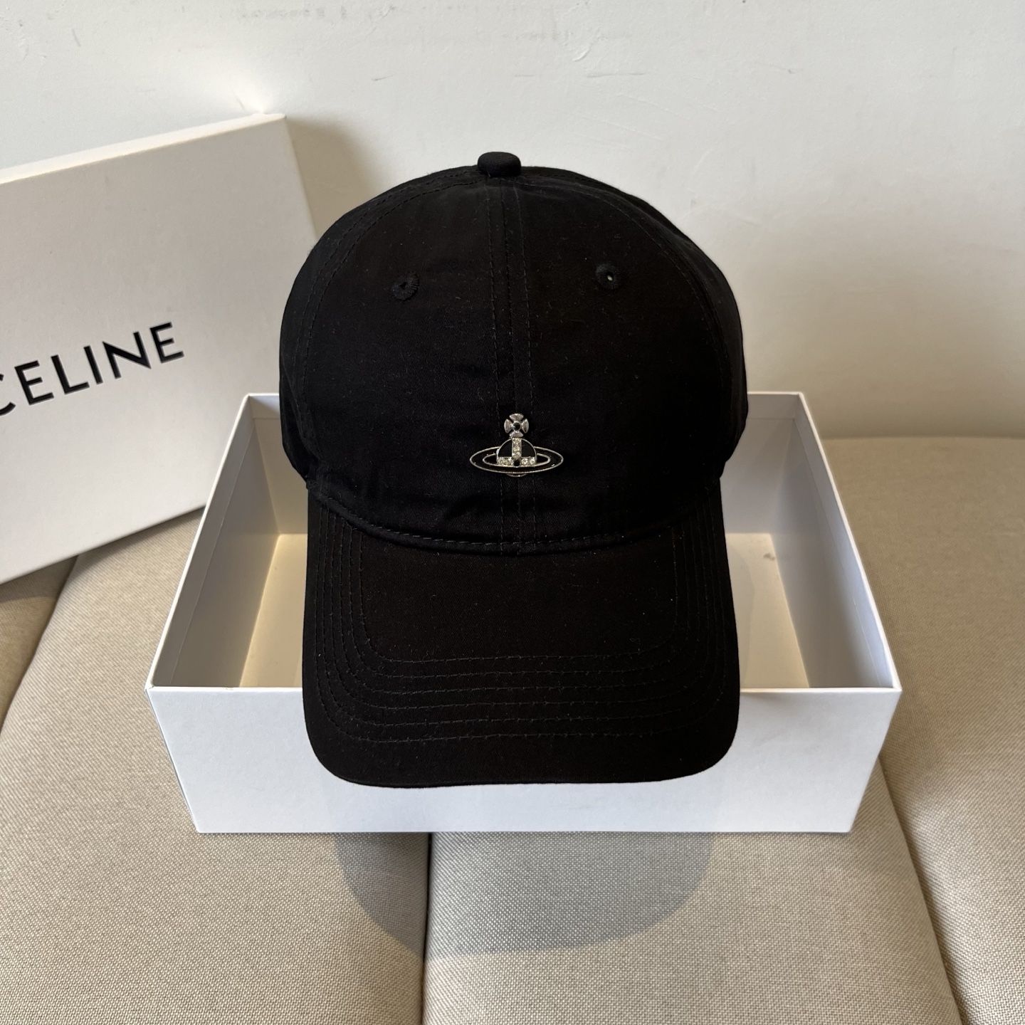 NO:228902,Queen Mother's new baseball cap, universal for men and women, head circumference 57cm hat, straw hat, fisherman's hat, baseball cap, hat, espadrilles, hats19860909西太后新款棒球帽,男女通用,头围57cm 帽子草帽渔夫帽棒球帽,帽子,espadrilles,hats,hat