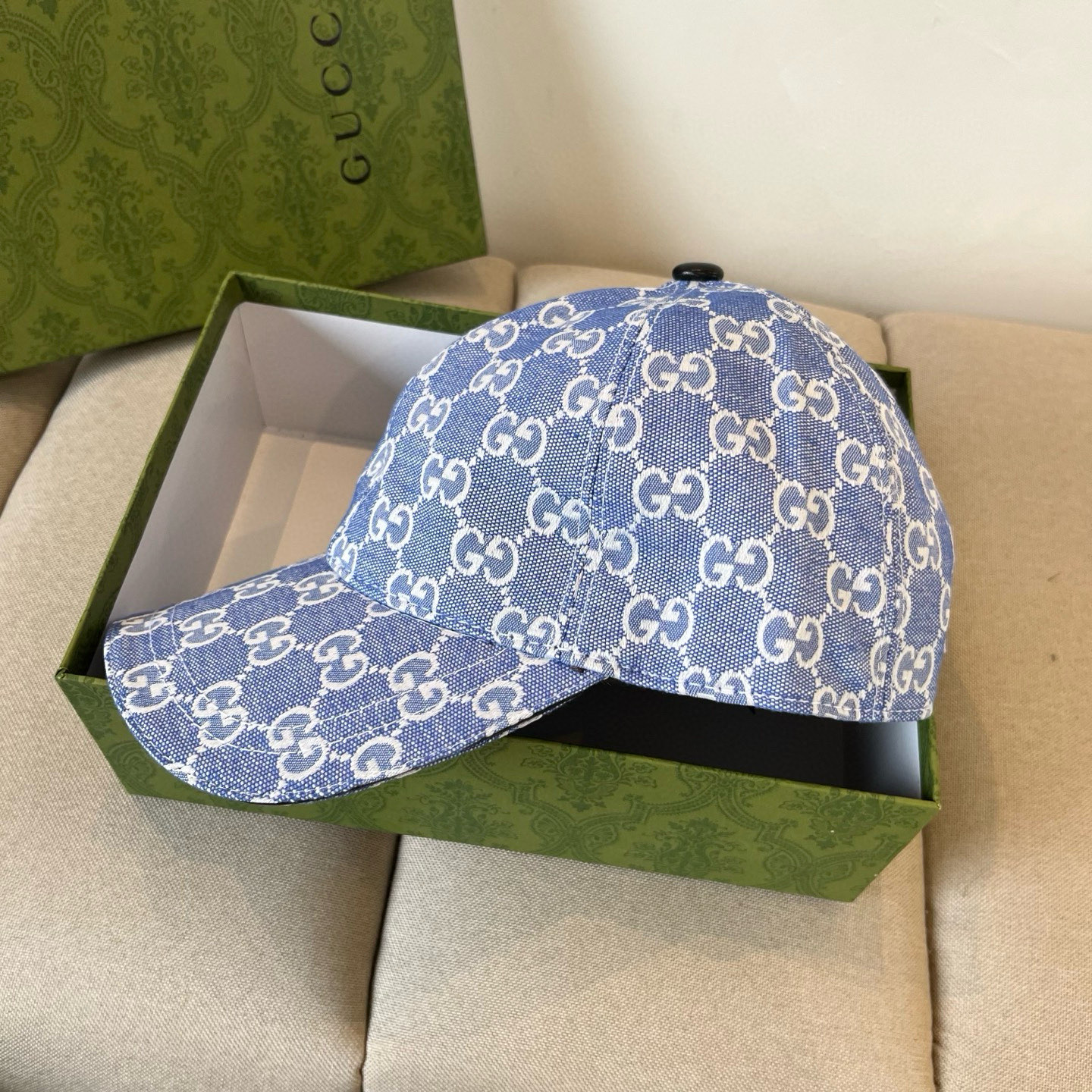  古奇棒球帽♥️GUCCI🧢官网新品，棒球帽，原单品质火爆来袭 。🎩 工艺非常精美 高档大气上档次！低调