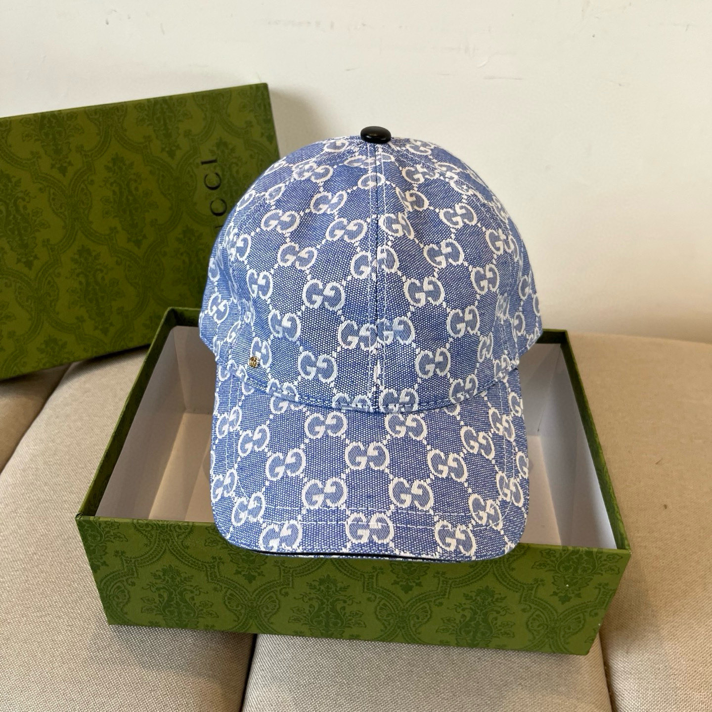  古奇棒球帽♥️GUCCI🧢官网新品，棒球帽，原单品质火爆来袭 。🎩 工艺非常精美 高档大气上档次！低调