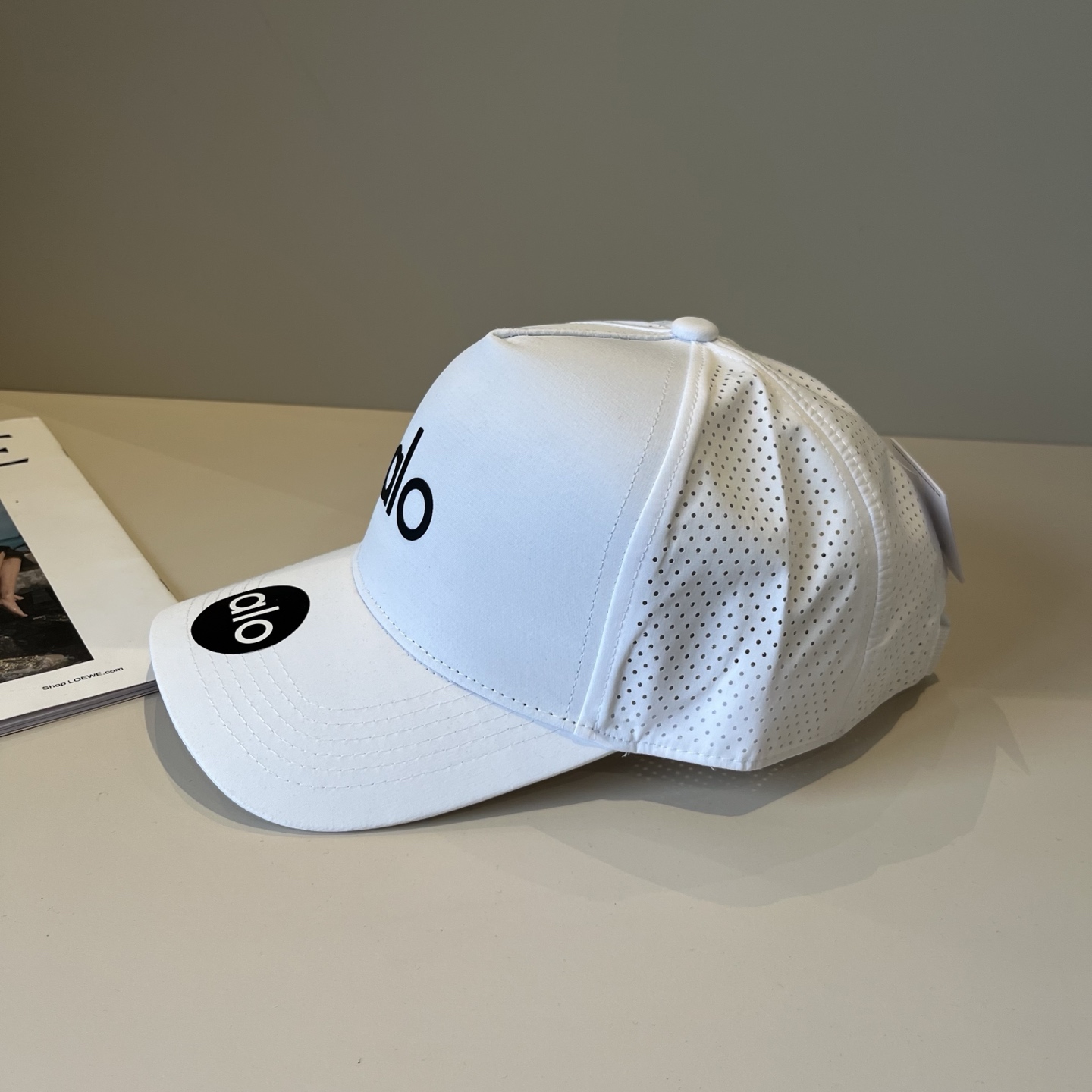 NO:344024,alo new custom baseball hat full of design sense, daily wear, sweet and cool, fashionable, high-end, unscrupulous hat, straw hat, fisherman hat, baseball hat, hat, espadrilles, hatsalo 新款定制棒球帽 设计感满满 日常穿搭 甜酷十足 洋气 高级 不挑人帽子草帽渔夫帽棒球帽,帽子,espadrilles,hats,hat