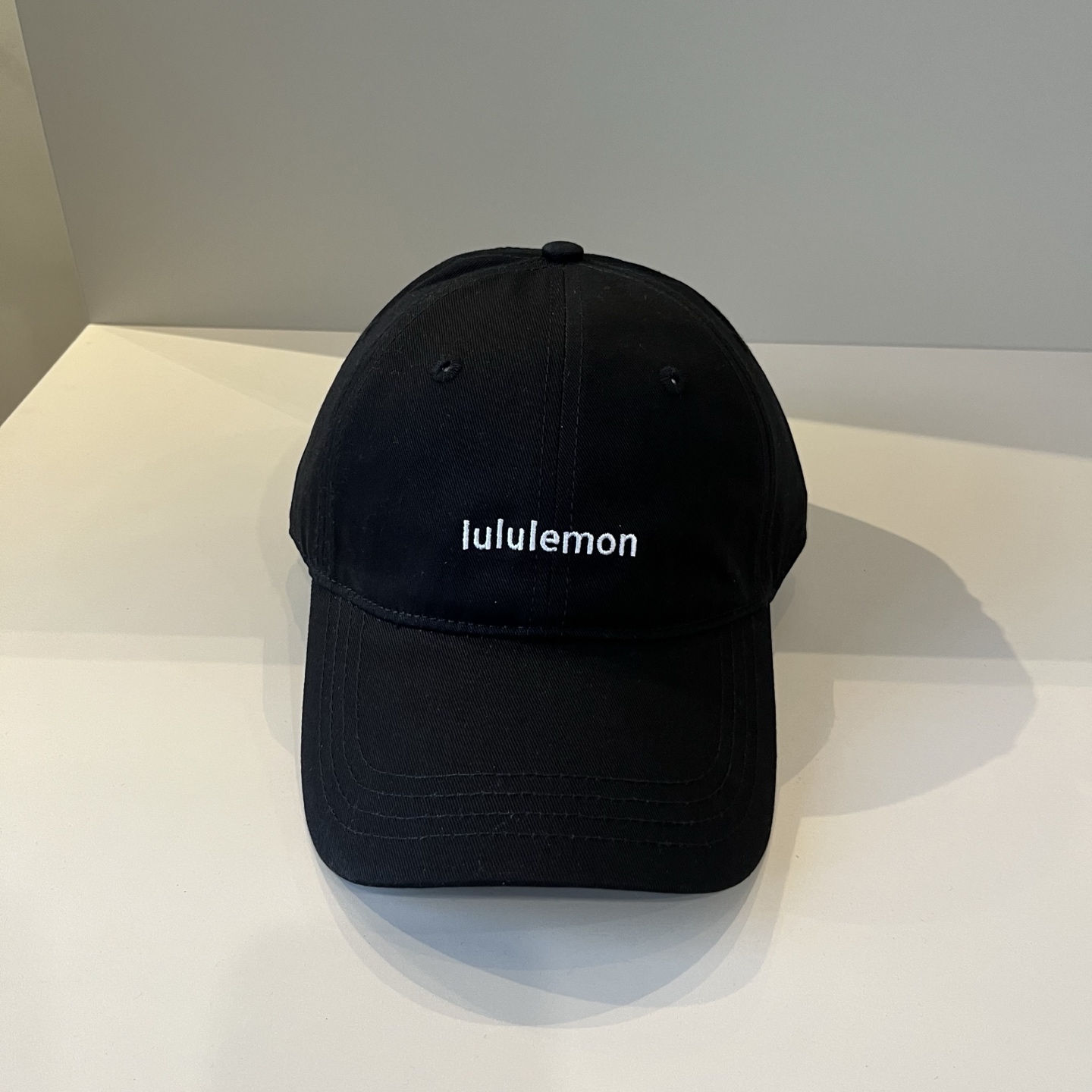 NO:344244,LULULEMON Baseball Cap The lulu that those who love fitness must have heard of~ It is very suitable for you who have dopamine. Get it quickly. Hats, straw hats, fishermen's hats, baseball caps, hats, espadrilles, hatsLULULEMON棒球帽 爱健身的集美们一定听过的lulu~ 非常适合多巴胺的你 颜色齐全赶快入手.帽子草帽渔夫帽棒球帽,帽子,espadrilles,hats,hat