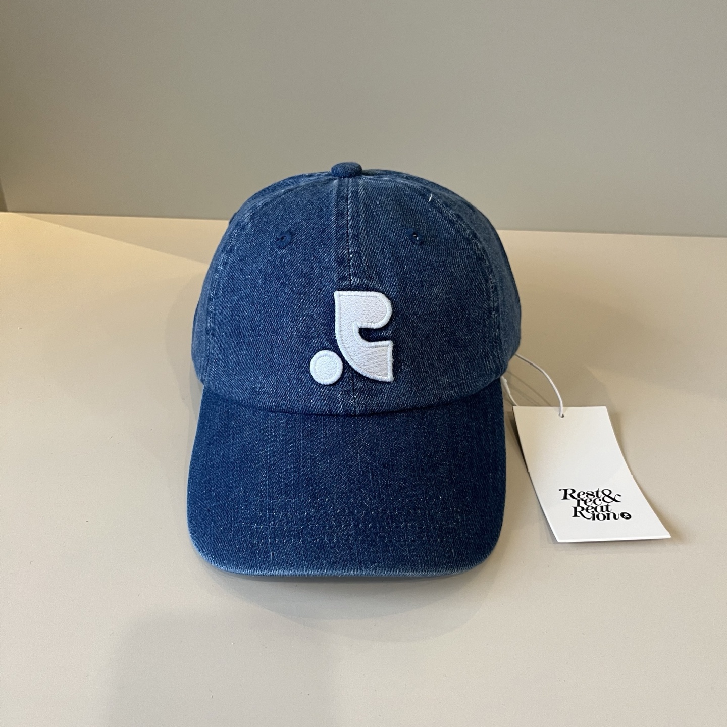 NO:345703,The new products of the official website of the trendy brand, baseball cap, the original list is coming with a hot quality, very exquisite craftsmanship, high-end, atmospheric and up-class!  Low-key luxury, easy to carry!  Run volume!  Hat Straw Hat Fisherman Hat Baseball Hat, Hats, espadrilles, hats潮牌官网新品,棒球帽,原单品质火爆来袭 工艺非常精美 高档大气上档次！低调奢华,方便携带！跑量！帽子草帽渔夫帽棒球帽,帽子,espadrilles,hats,hat