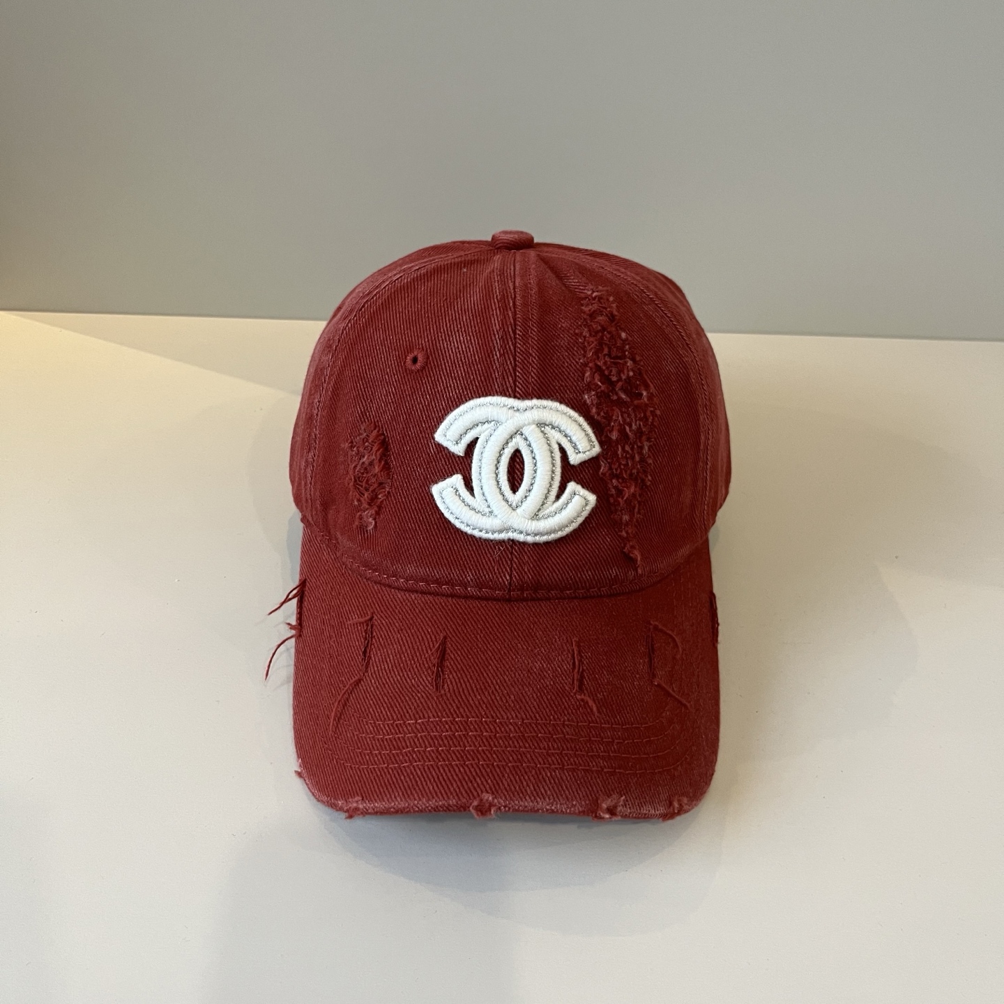NO:345351,Chanel CHANEL new baseball cap, Xiaoxiang classic simple, fashionable and casual design New hat Straw hat Fisherman hat Baseball cap, hat, chanel, chanel, espadrilles, hats香奈儿CHANEL 新品棒球帽,小香经典简约,时尚休闲设计 跑量新品帽子草帽渔夫帽棒球帽,帽子,chanel,chanel,espadrilles,hats,hat