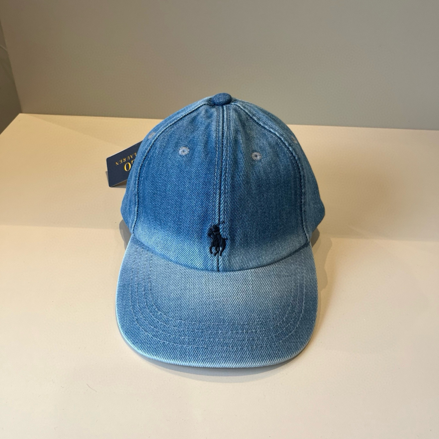 NO:345505,Paul's official website new products, baseball caps, original orders are coming with great quality, very exquisite craftsmanship, high-end, atmospheric and up-class!  Low-key luxury, easy to carry!  Run volume!  Hat Straw Hat Fisherman Hat Baseball Hat, Hats, espadrilles, hats保罗官网新品,棒球帽,原单品质火爆来袭 工艺非常精美 高档大气上档次！低调奢华,方便携带！跑量！帽子草帽渔夫帽棒球帽,帽子,espadrilles,hats,hat