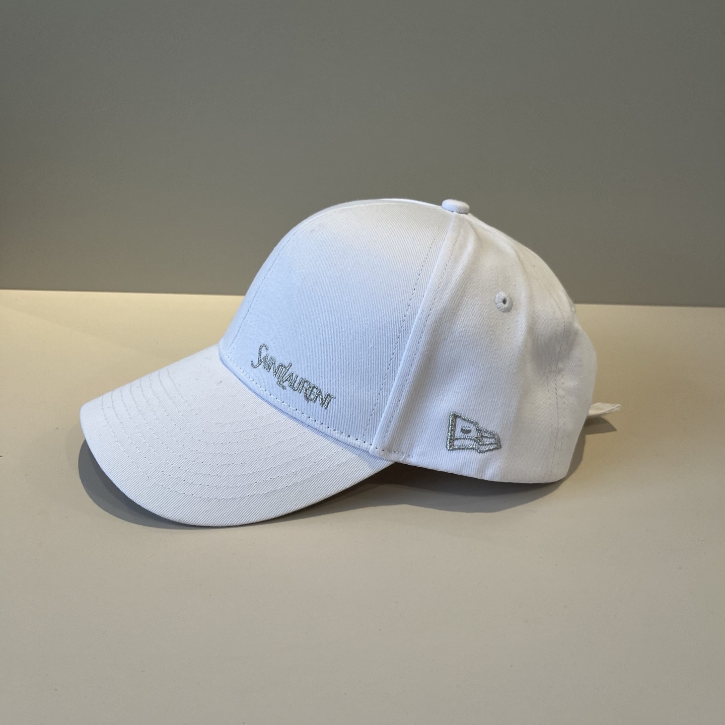 [YSL Hats][YSL Yves Saint Laurent]2025 early spring new simple baseball cap Ne