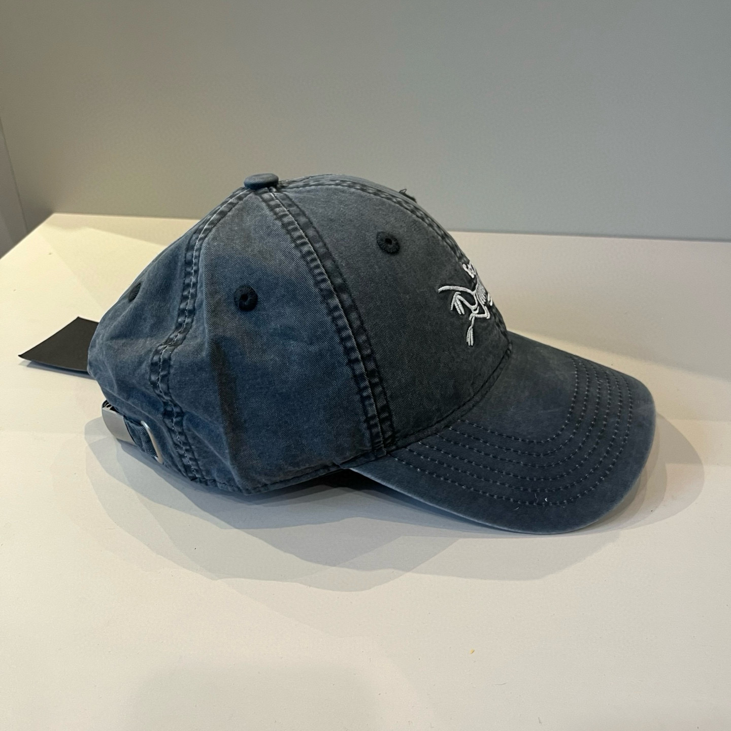 【始祖鸟】2025春款新款简约棒球帽，新款出货，大牌款超好搭配，赶紧入手！