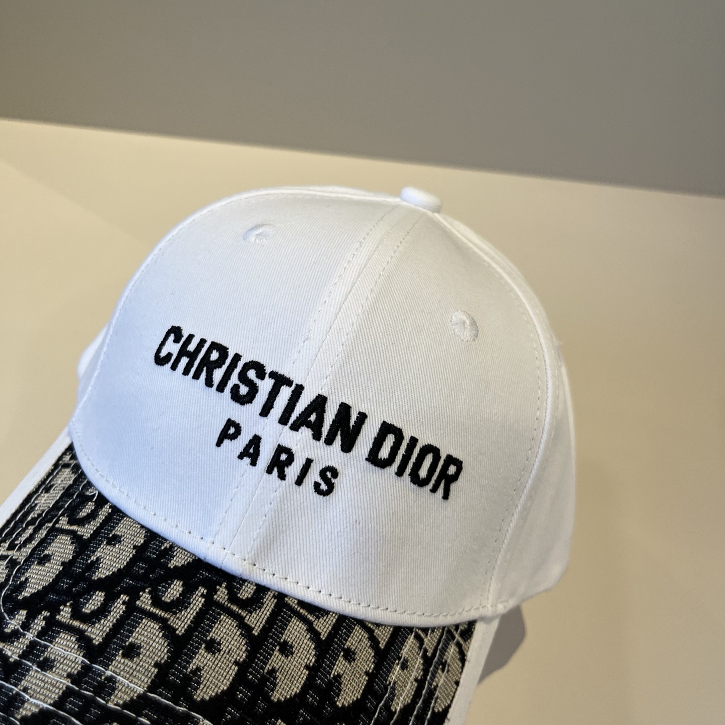 【DIOR迪奥】新款走量简约棒球帽🧢，新款出货，大牌款超好搭配，赶紧入手！