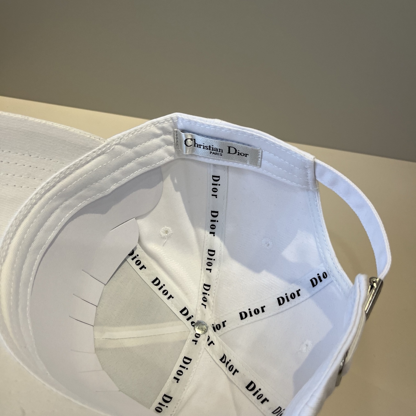 【DIOR迪奥】新款走量简约棒球帽🧢，新款出货，大牌款超好搭配，赶紧入手！