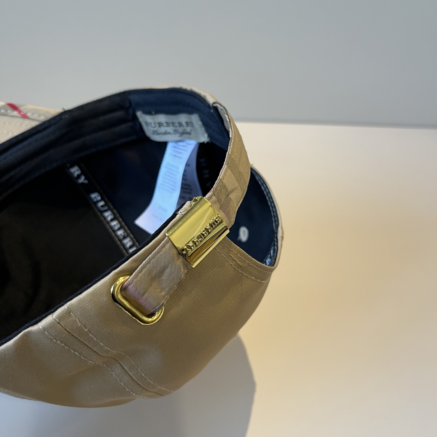  BURBERRY巴宝利早春新款棒球帽，简约尚时风，男女同款！高质品，尊享品质感！