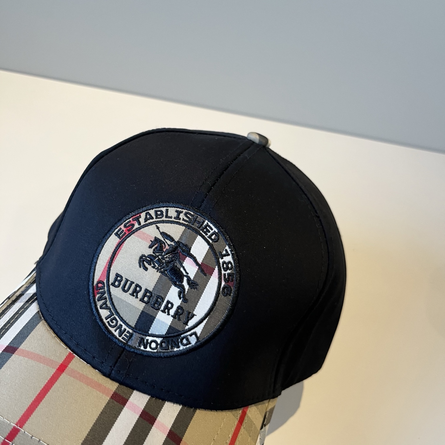  BURBERRY巴宝利早春新款棒球帽，简约尚时风，男女同款！高质品，尊享品质感！